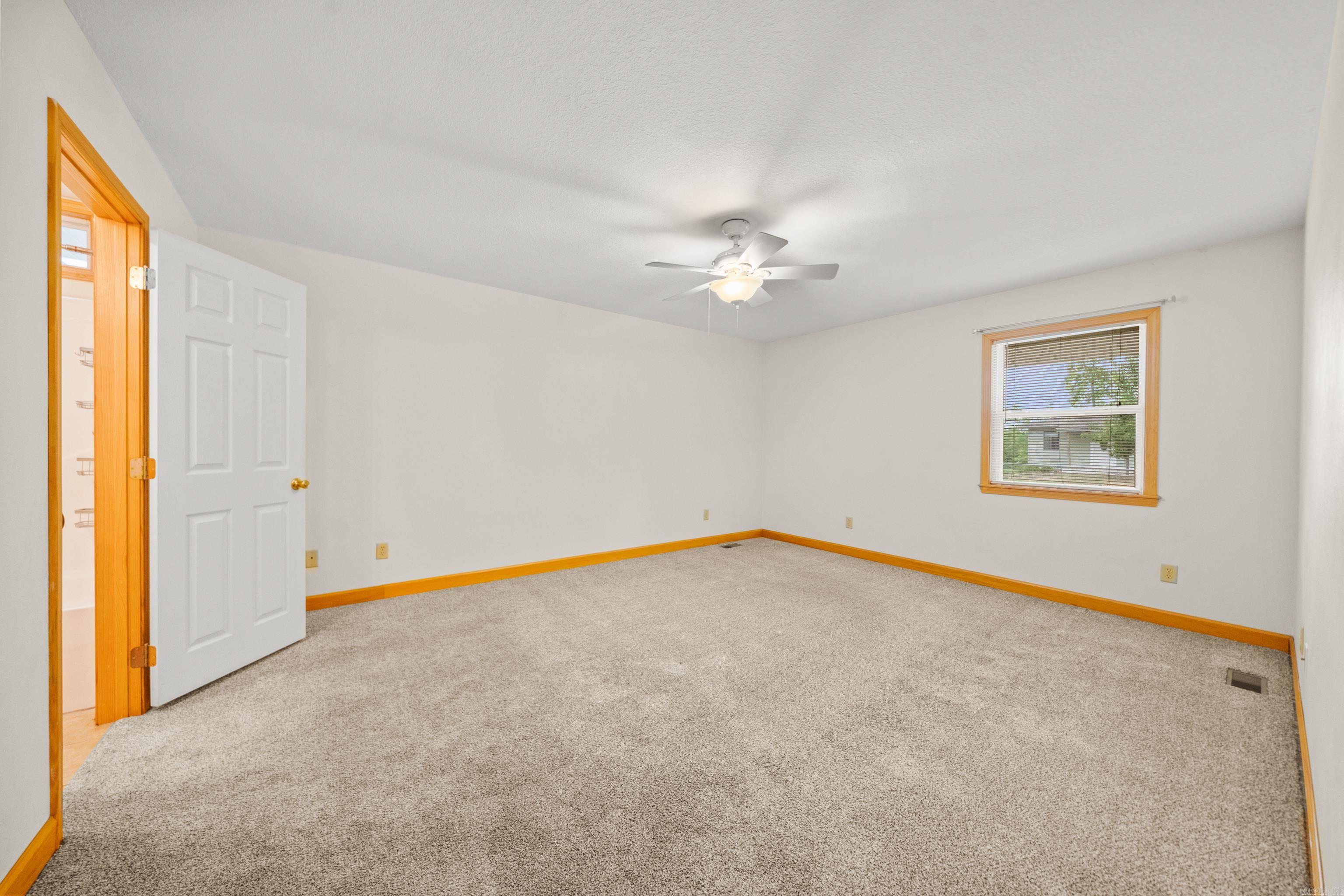 ARROWHEAD LAKE ESTATES 3 - Residential