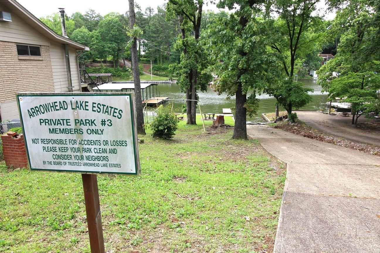 ARROWHEAD LAKE ESTATES 3 - Residential