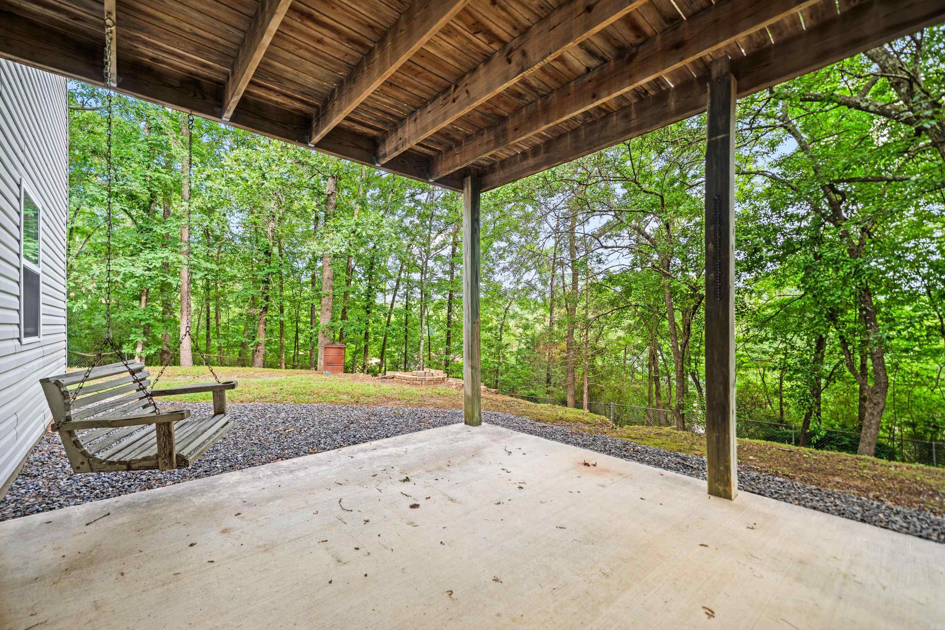 ARROWHEAD LAKE ESTATES 3 - Residential