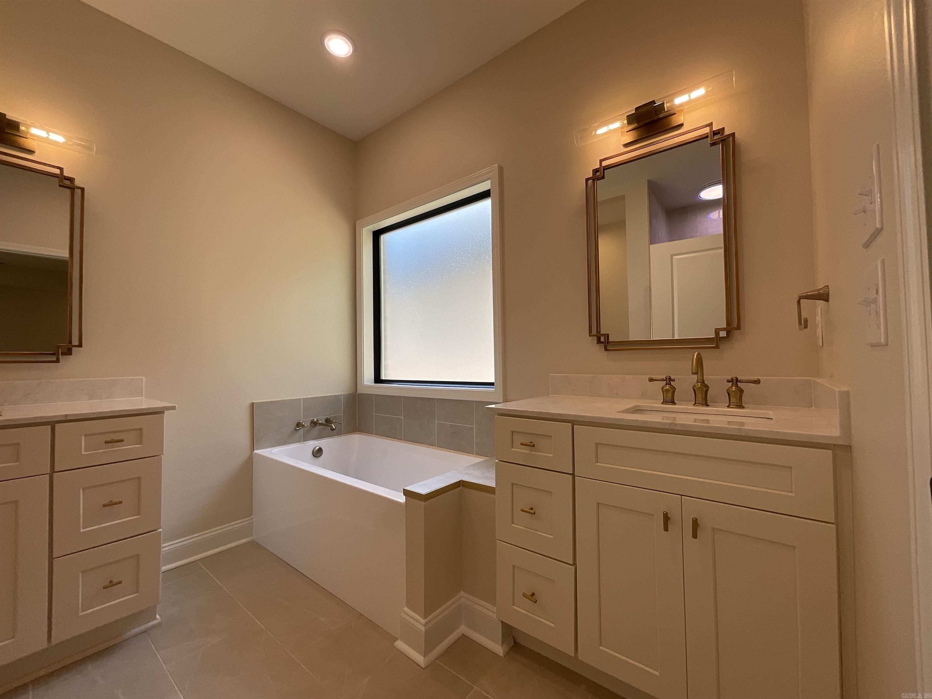 BROWN ADD TO JACK - Residential