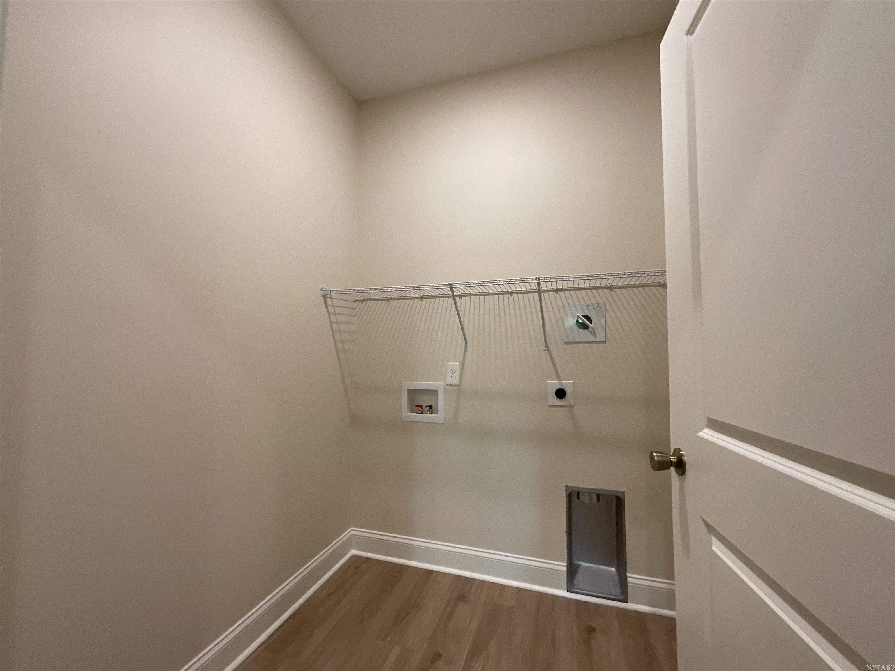 BROWN ADD TO JACK - Residential