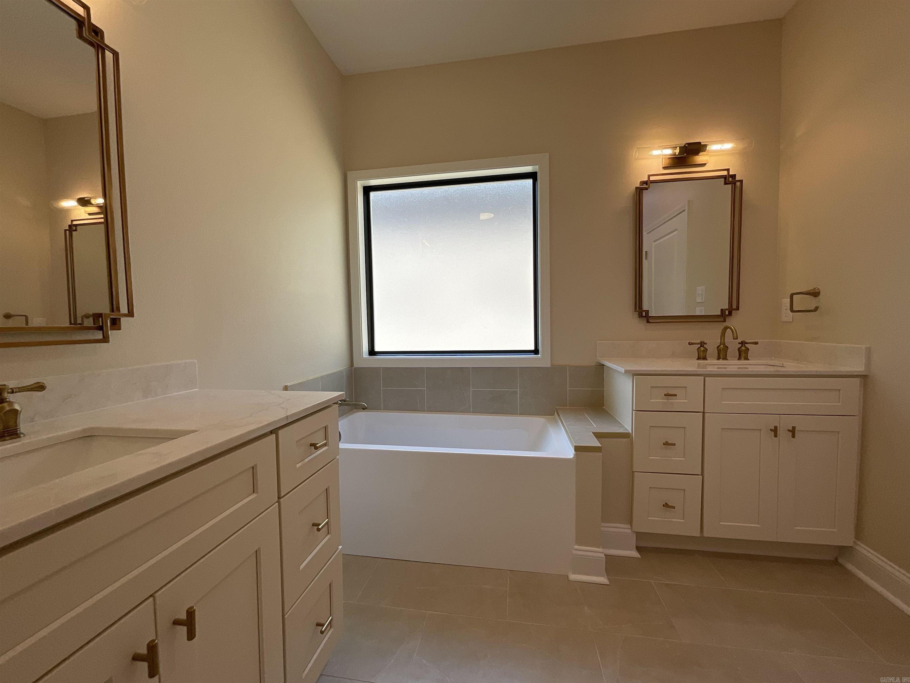 BROWN ADD TO JACK - Residential