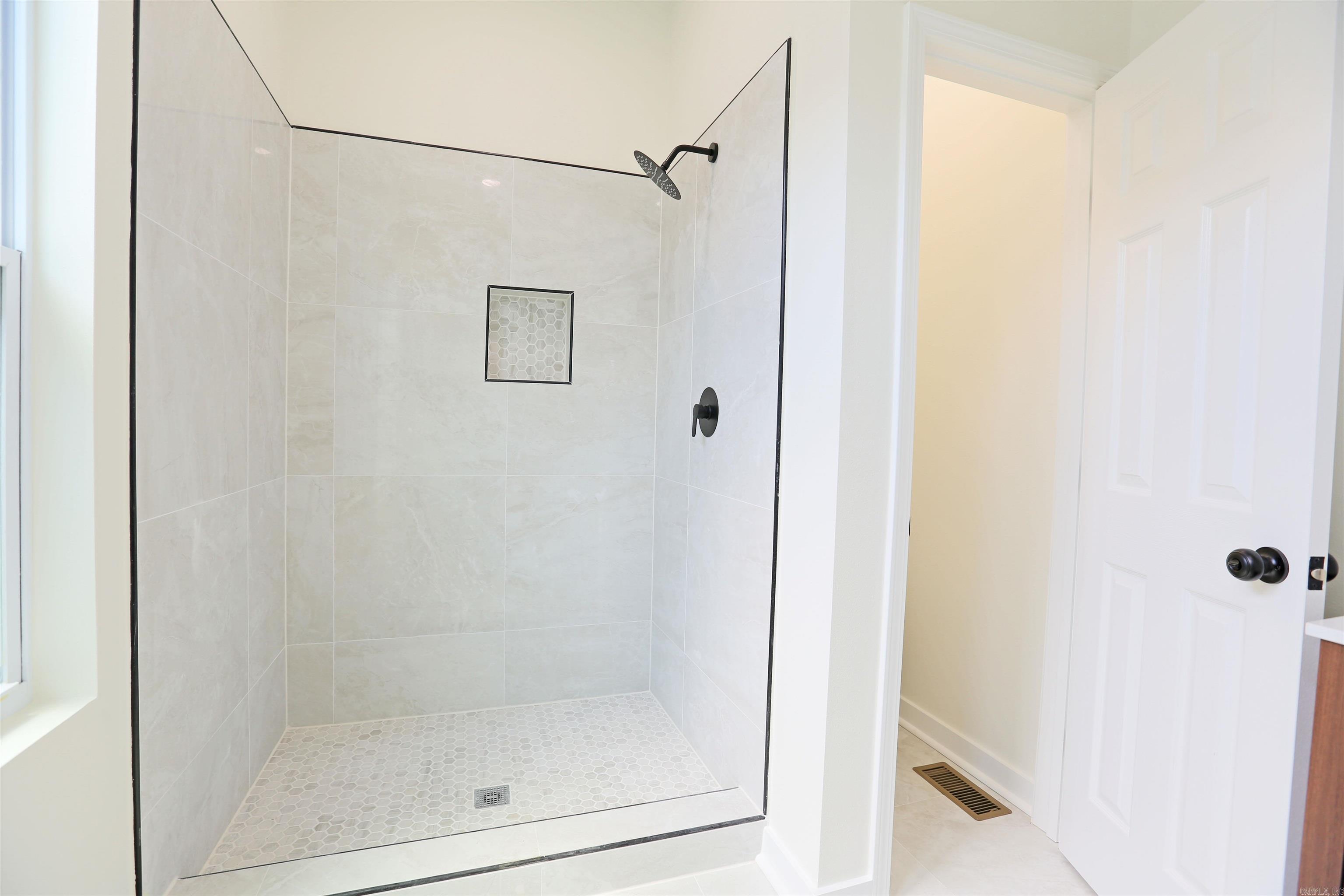 CITY OF LR L15 - Residential