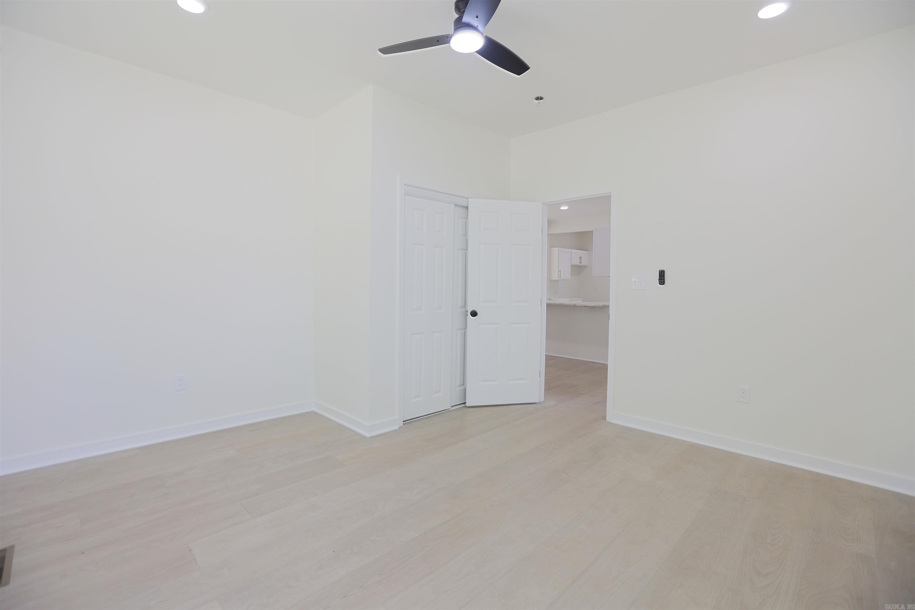 CITY OF LR L15 - Residential