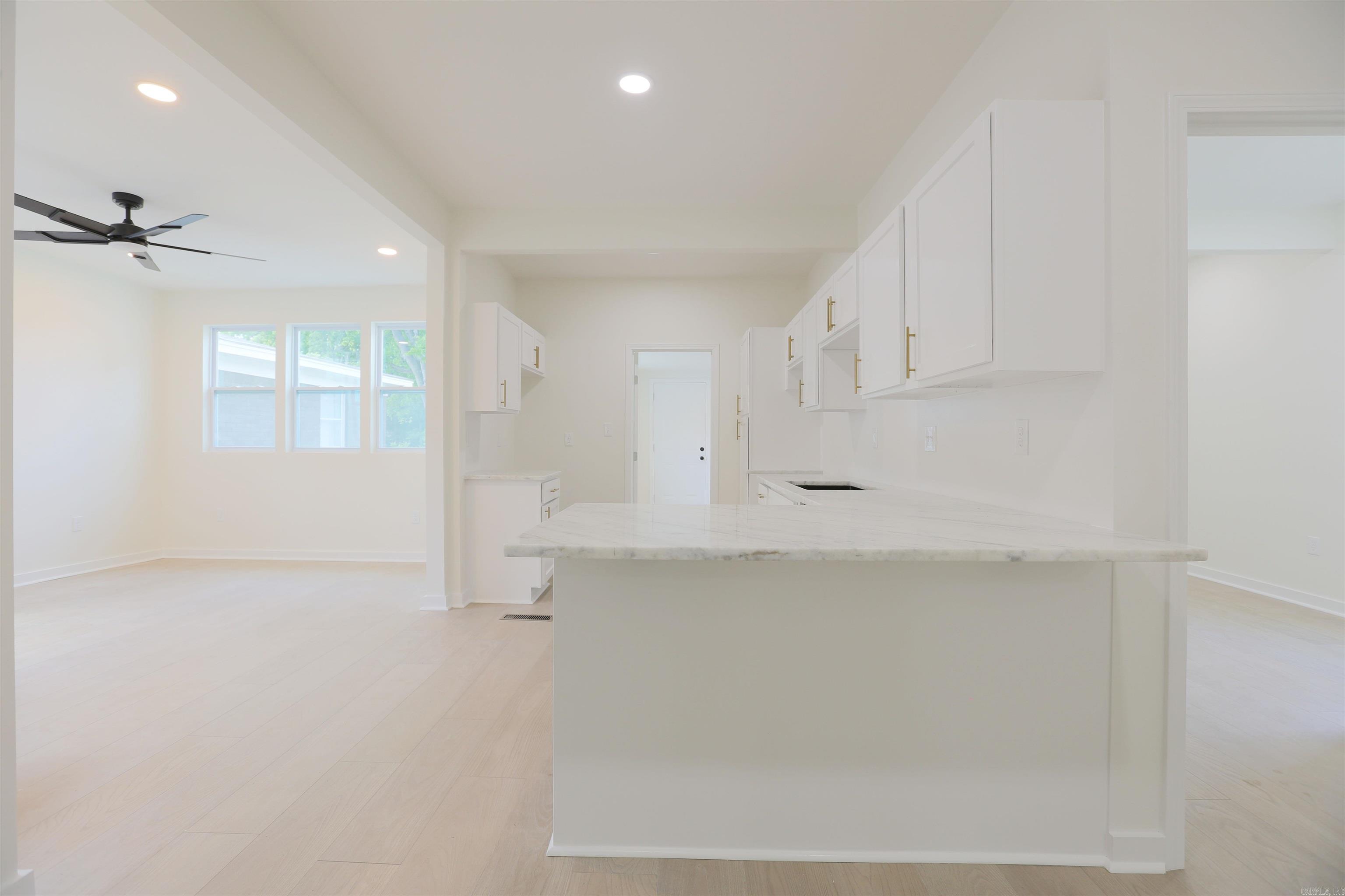 CITY OF LR L15 - Residential