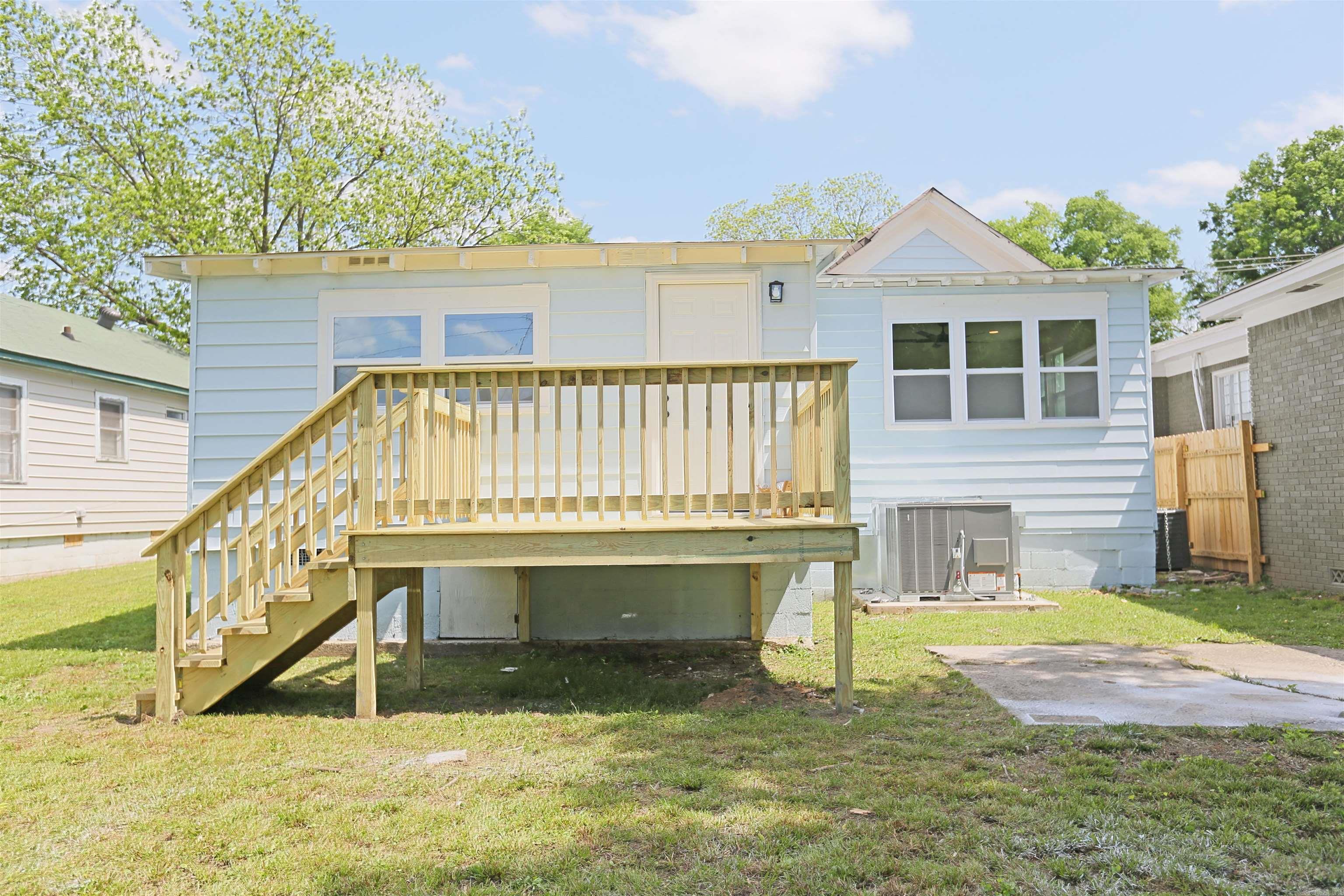 CITY OF LR L15 - Residential