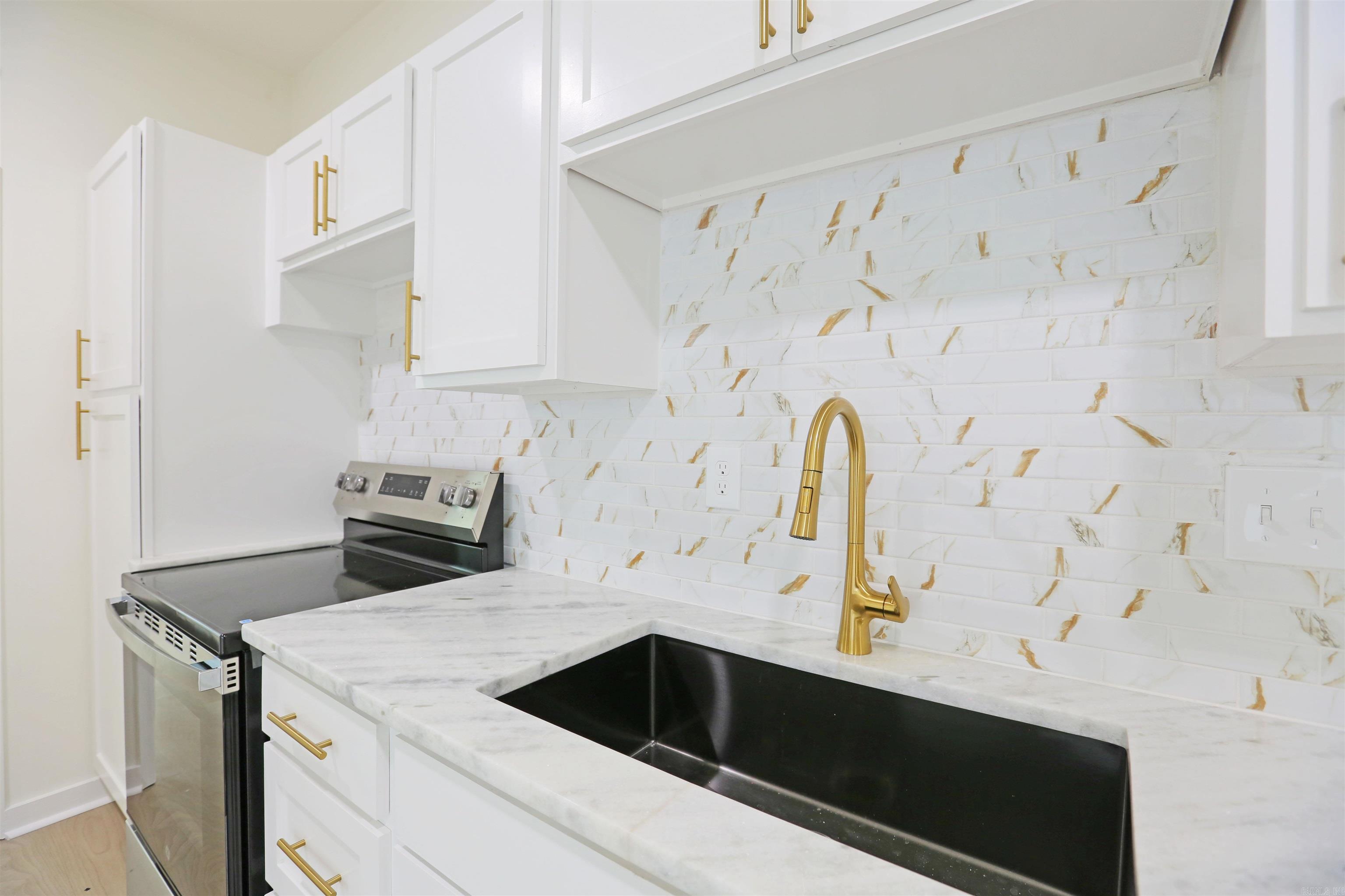 CITY OF LR L15 - Residential