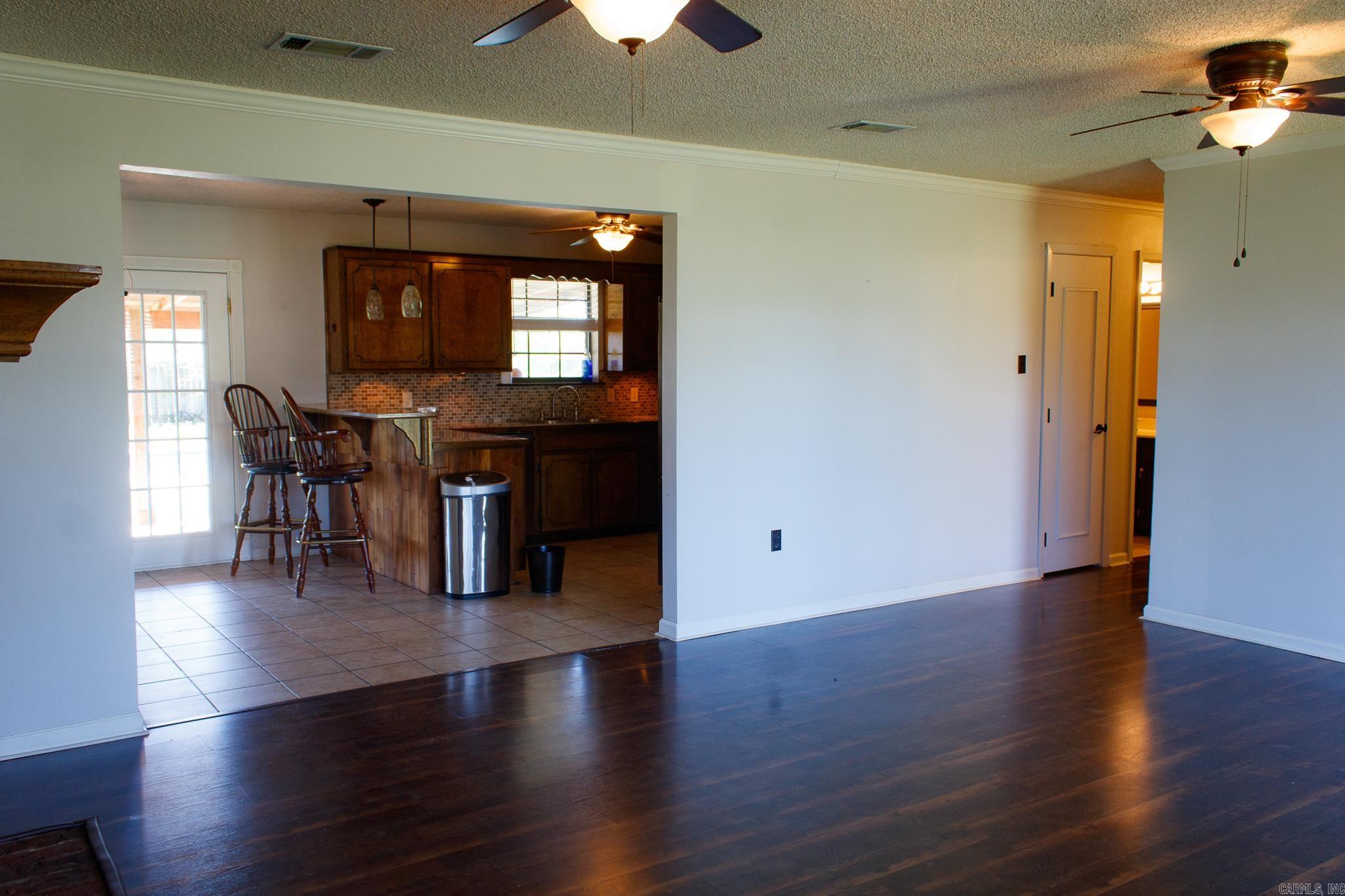 Pennys Mcccken - Residential