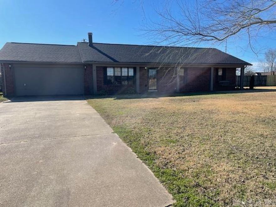 Location!!! Location!!! This is a great home move in ready.  Since 2024 has new paint, flooring, a room converted to an office plus a  new roof in 2023.In the back is a 20x24 shop with roll up door, privacy fence, and  an inground pool.  Plus a covered patio.