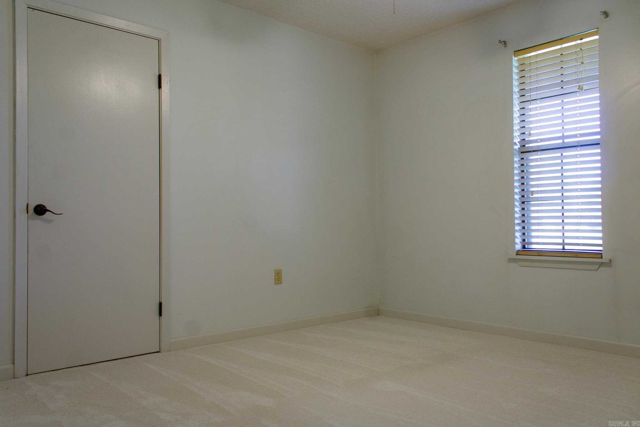 Pennys Mcccken - Residential