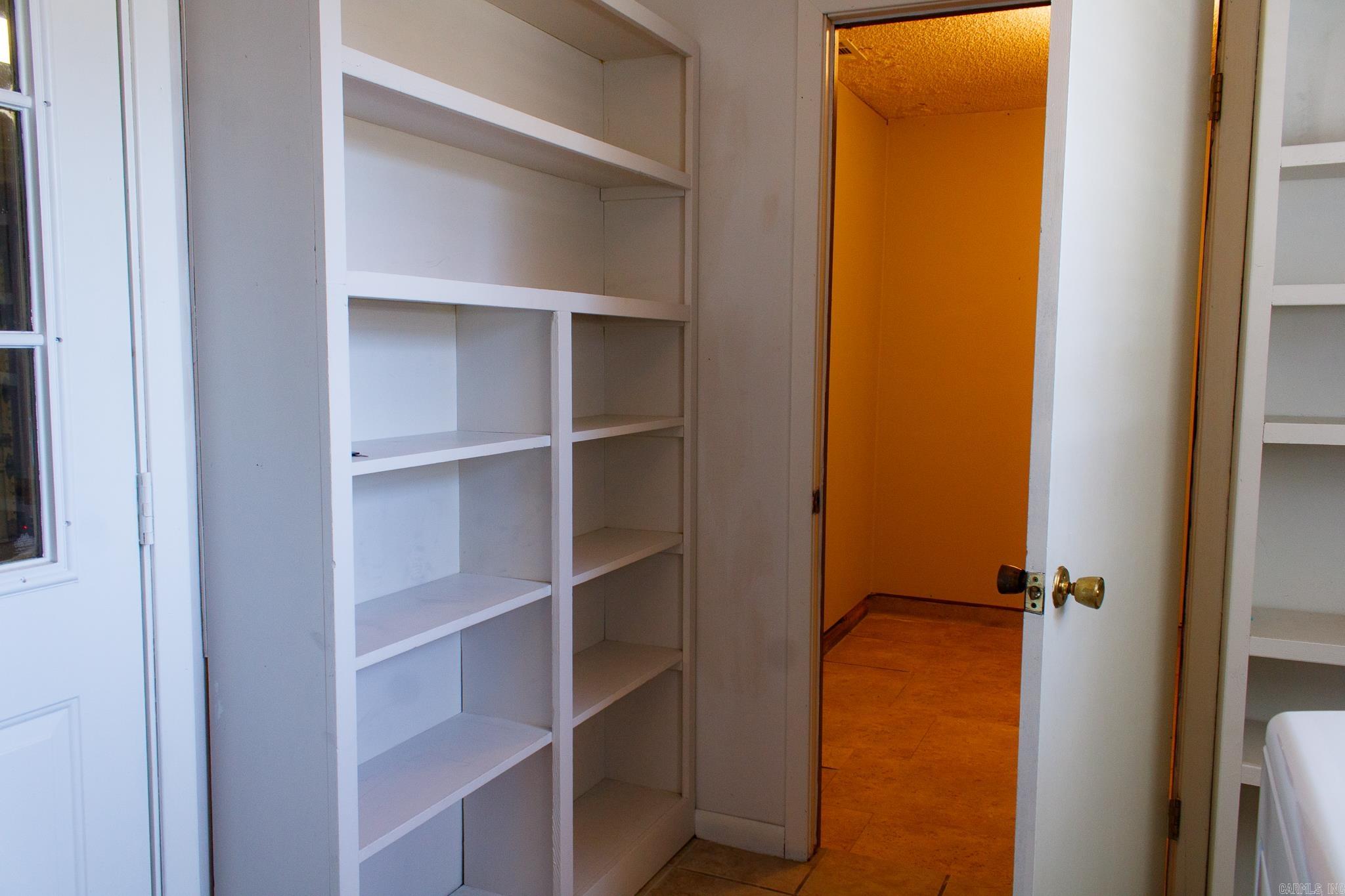 Pennys Mcccken - Residential