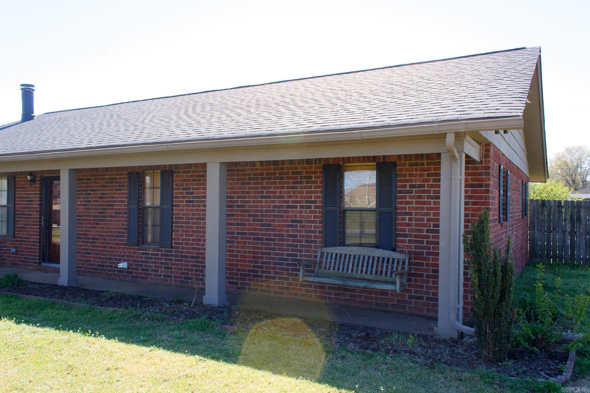 Pennys Mcccken - Residential