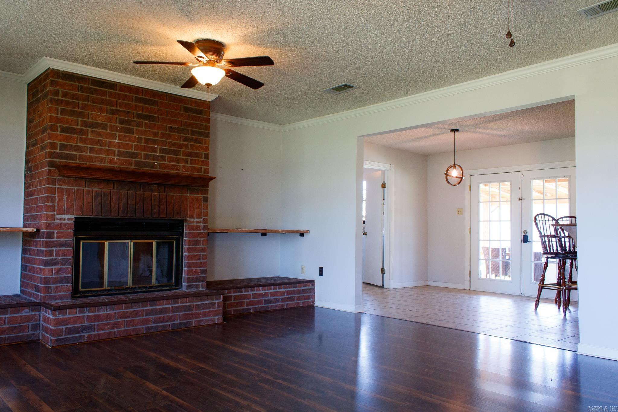 Pennys Mcccken - Residential