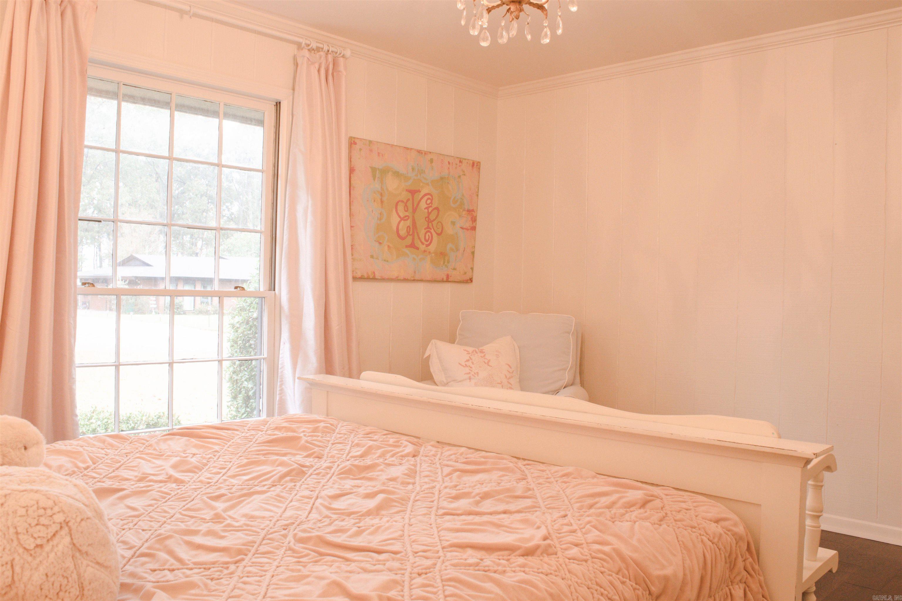 Thompson Heights - Residential