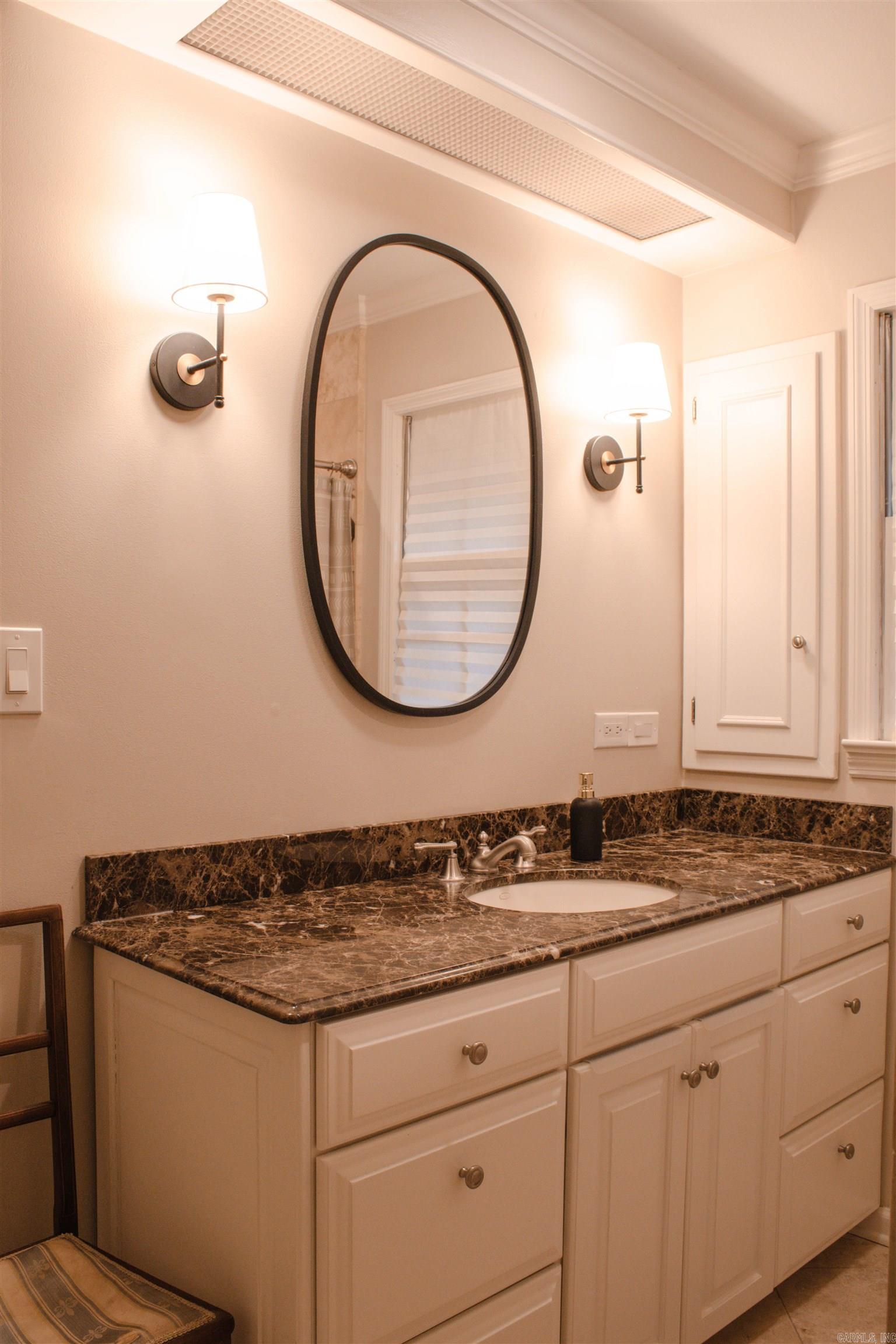 Thompson Heights - Residential