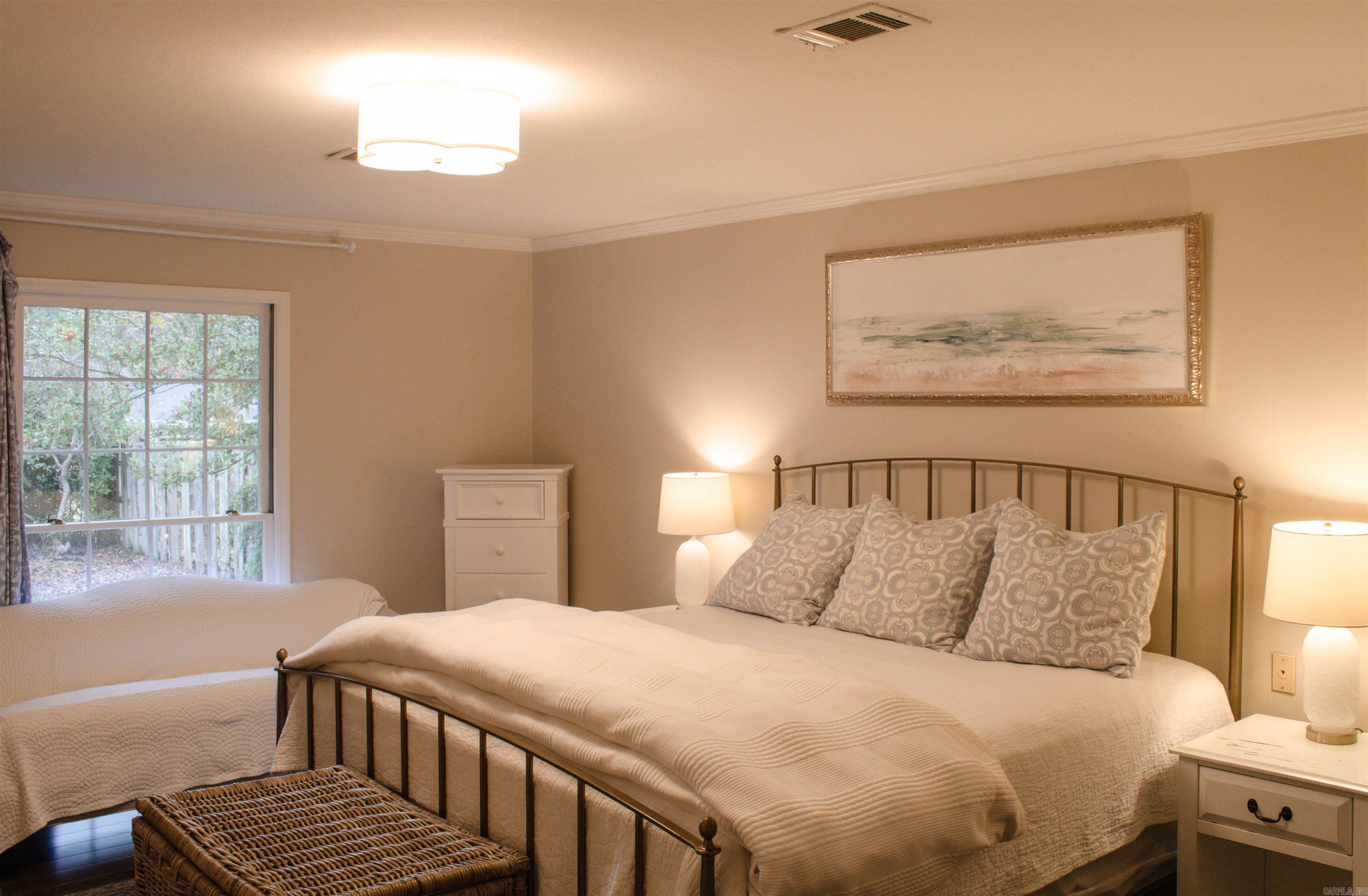 Thompson Heights - Residential