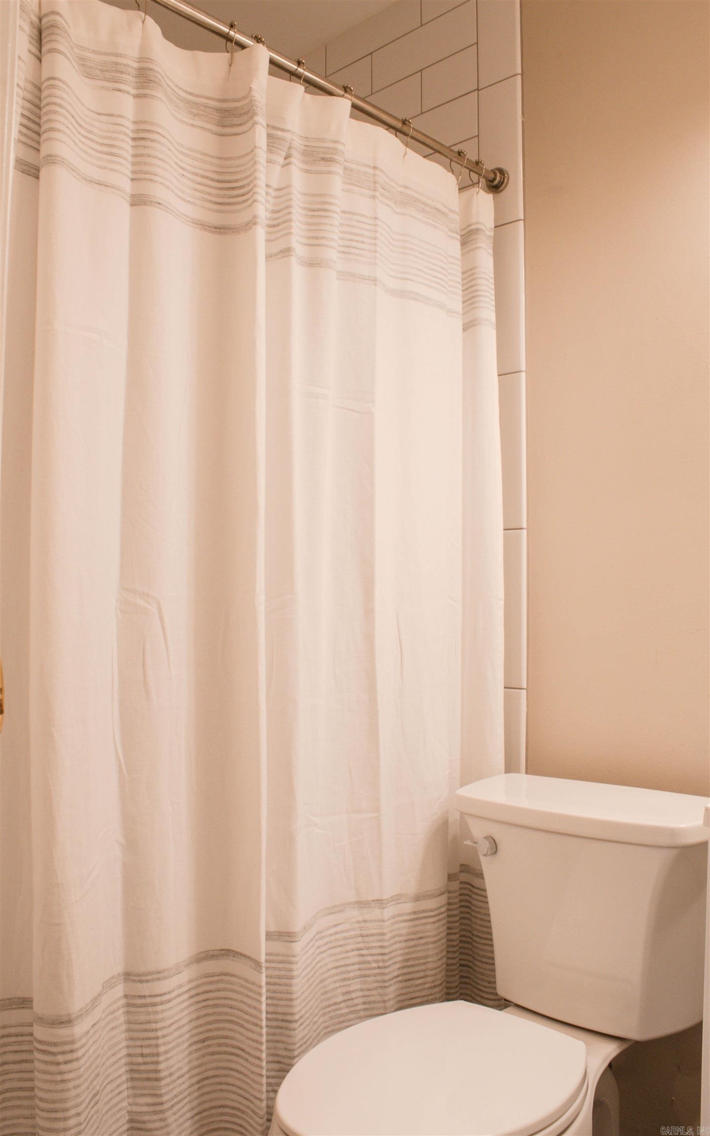 Thompson Heights - Residential