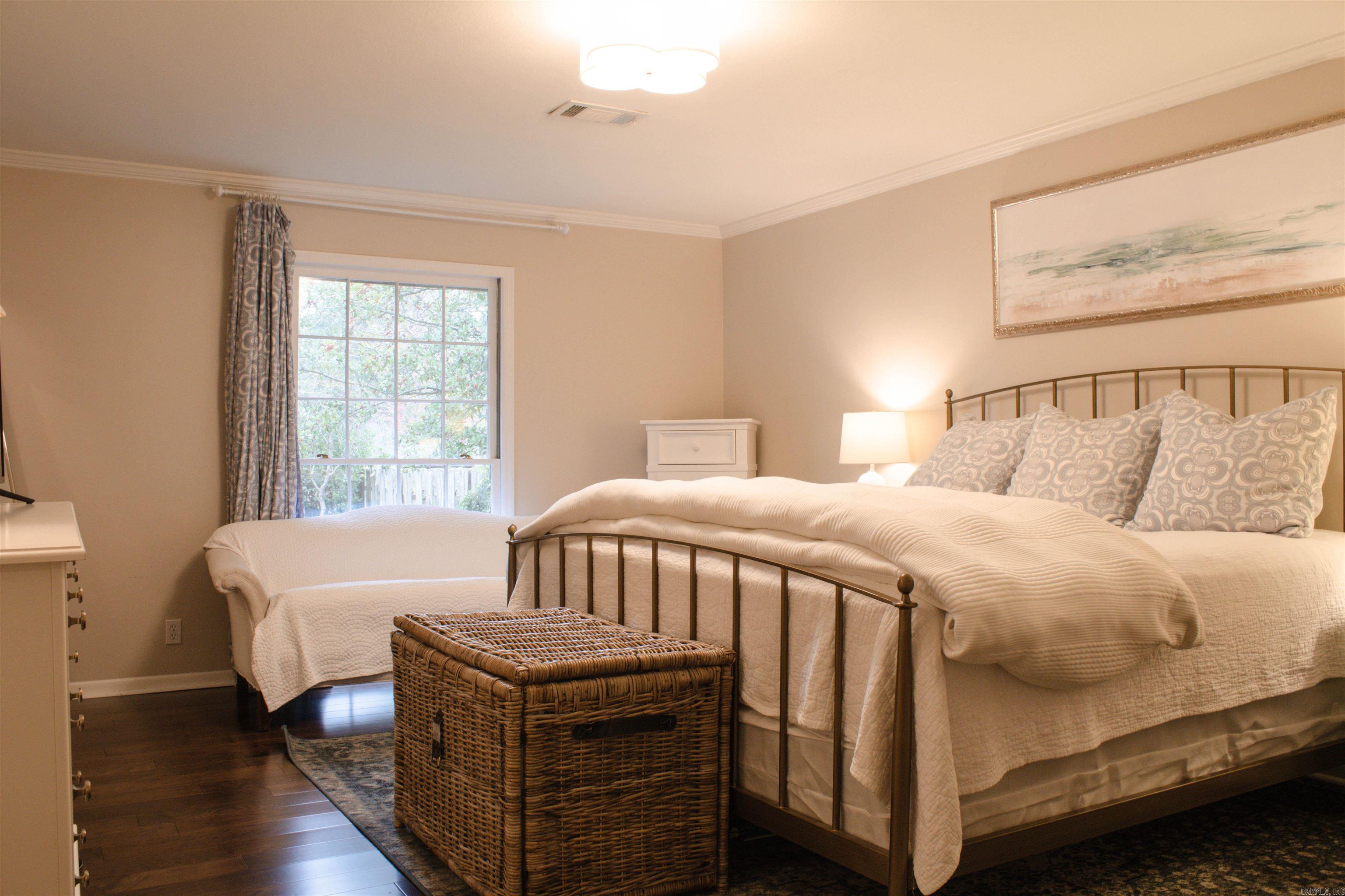 Thompson Heights - Residential