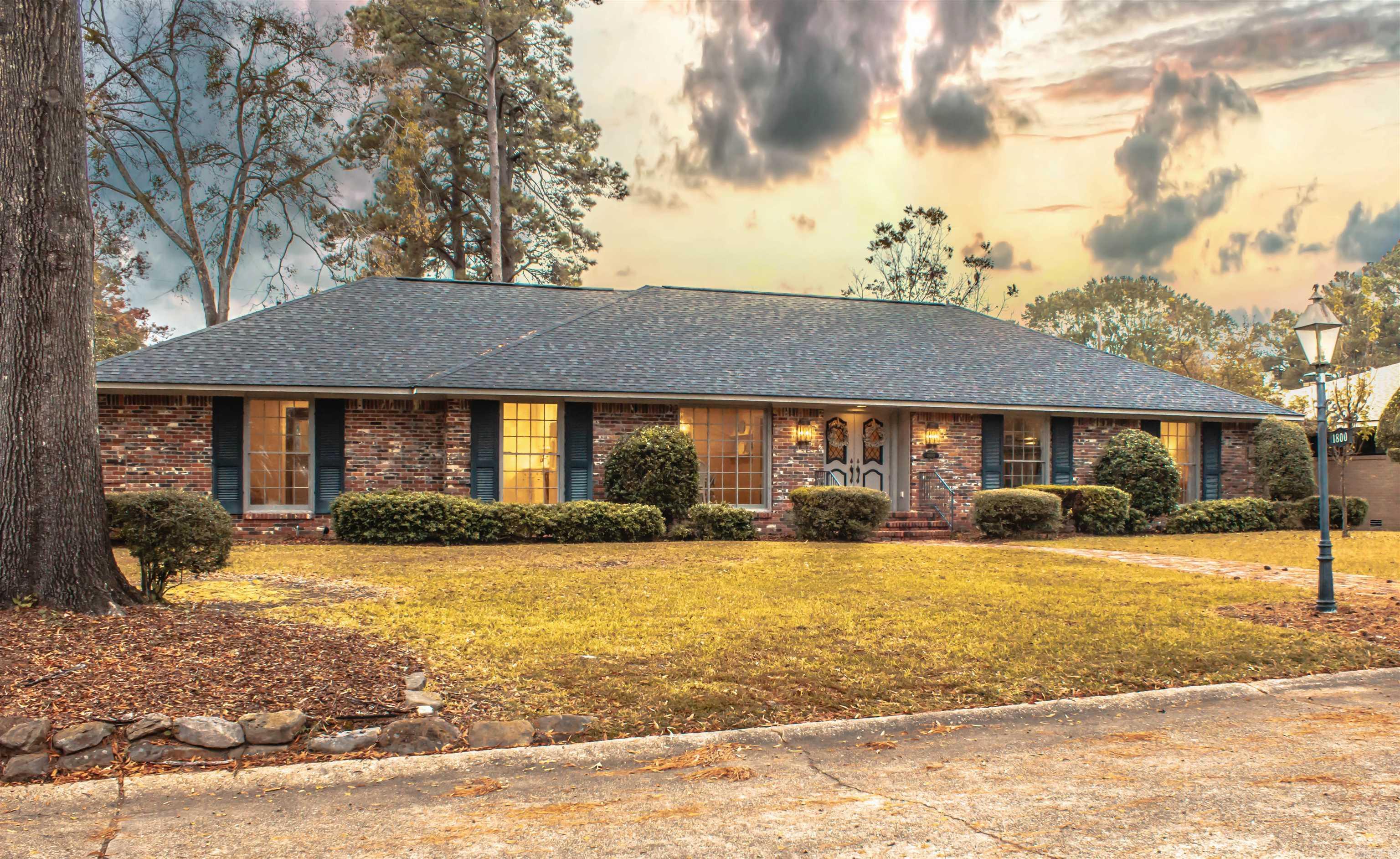 Thompson Heights - Residential