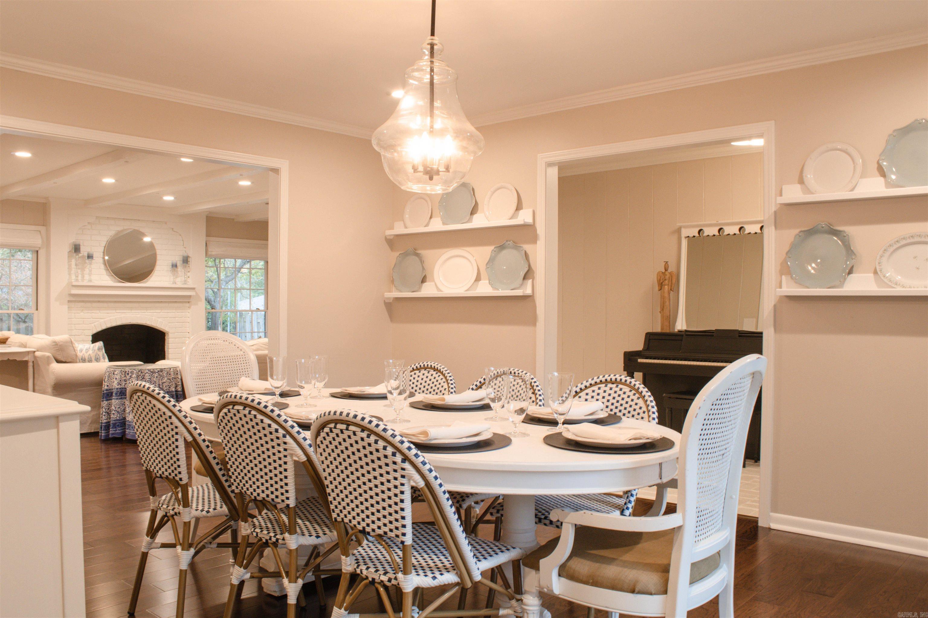 Thompson Heights - Residential