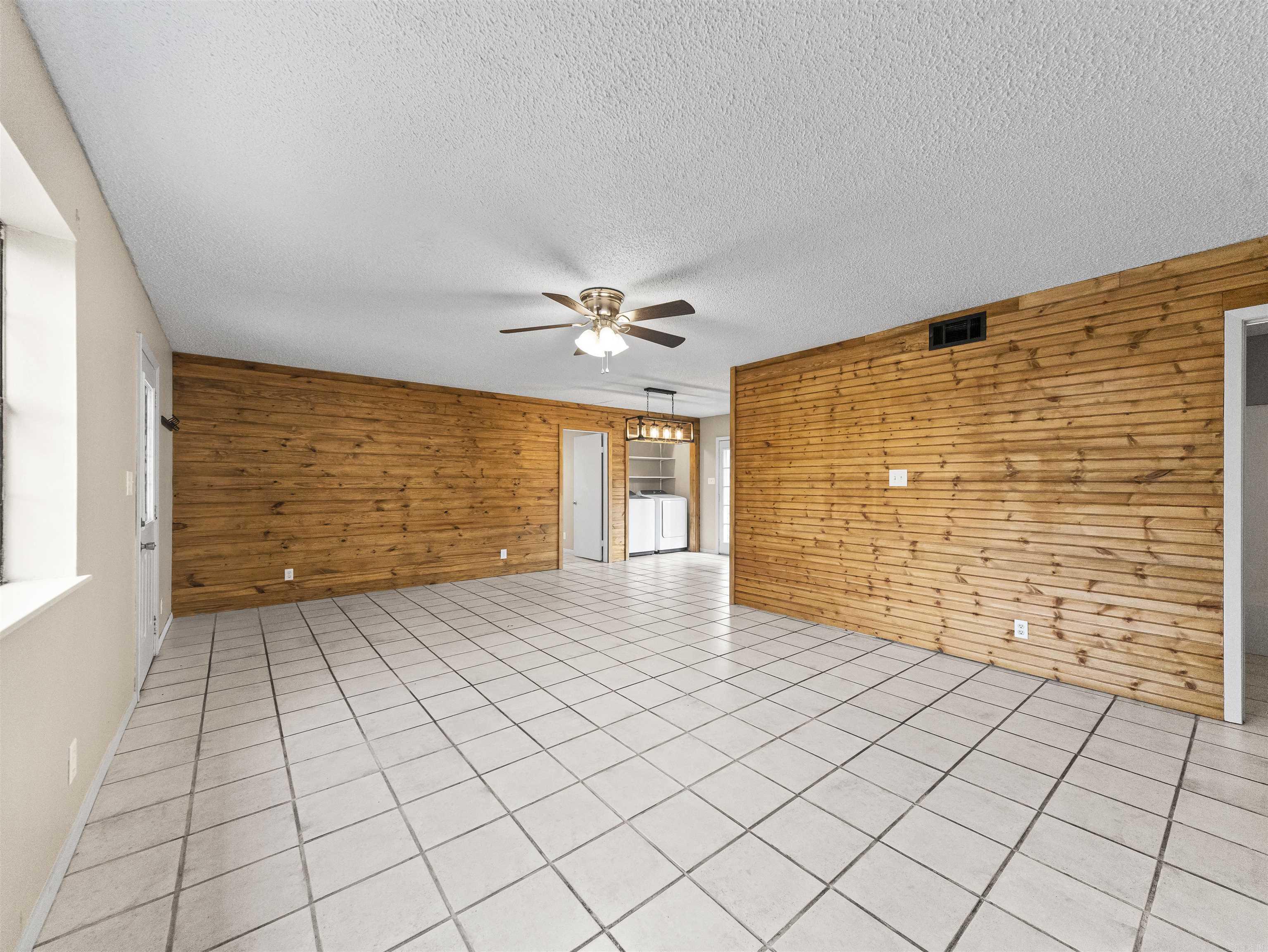 Orfanos - Residential