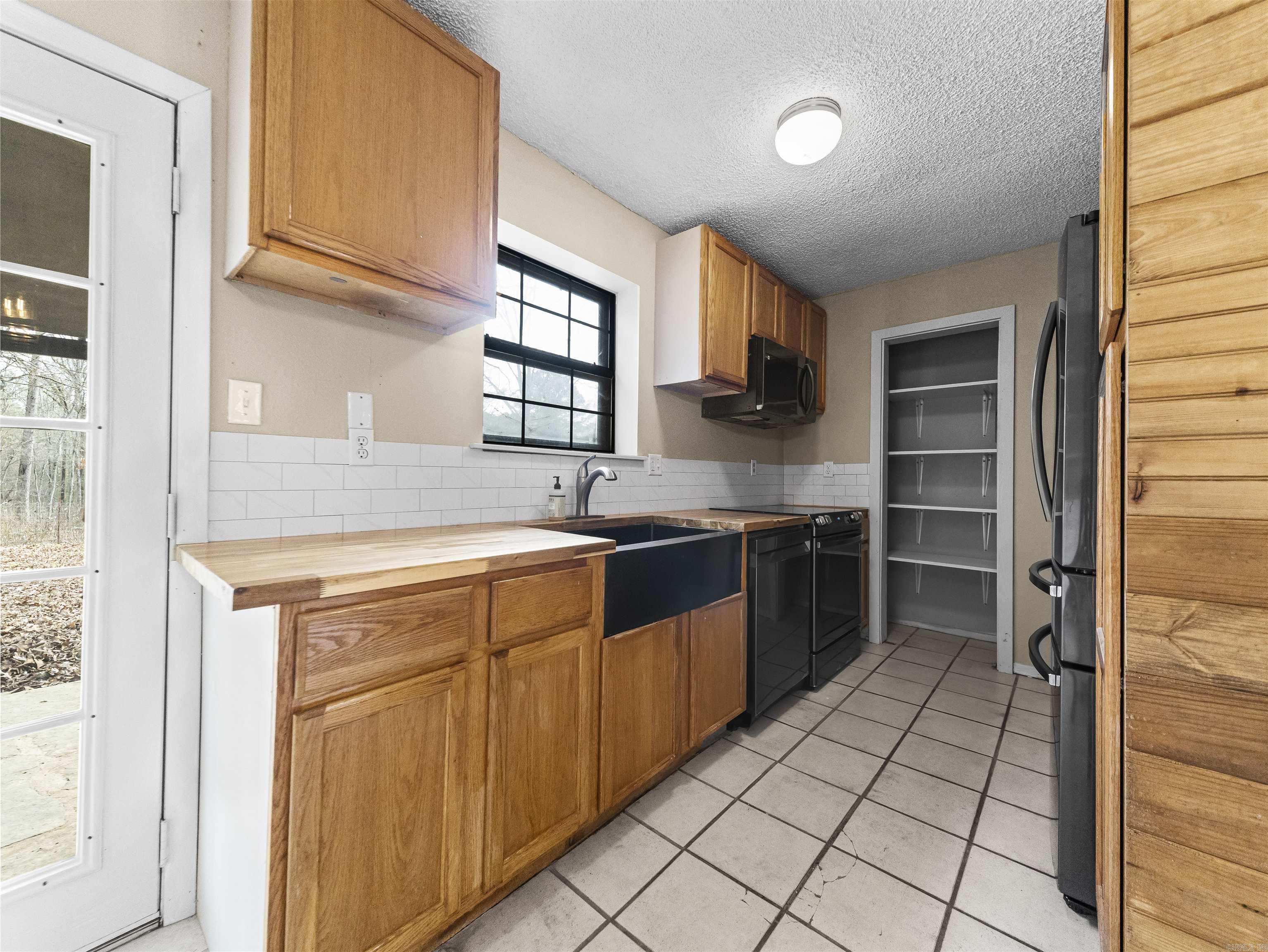 Orfanos - Residential