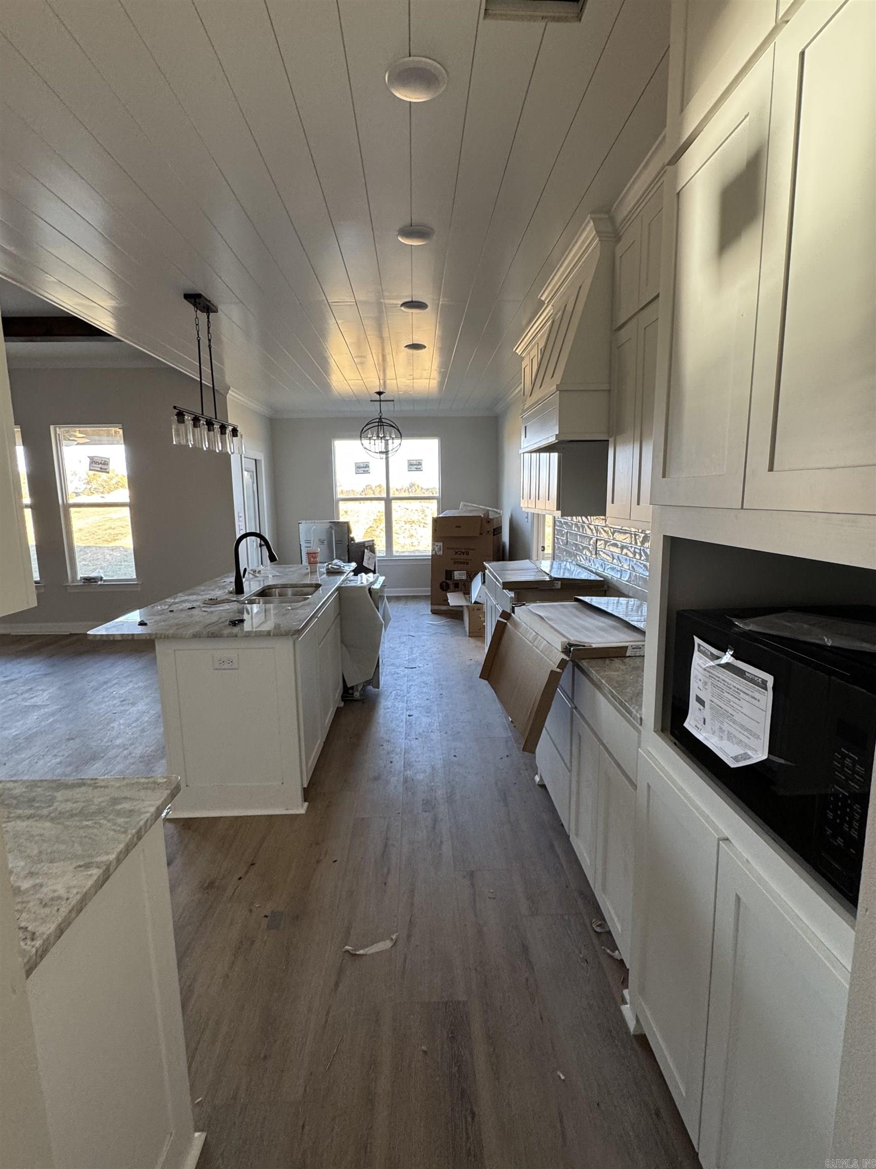 HIDDEN VALLEY ESTATES - Residential