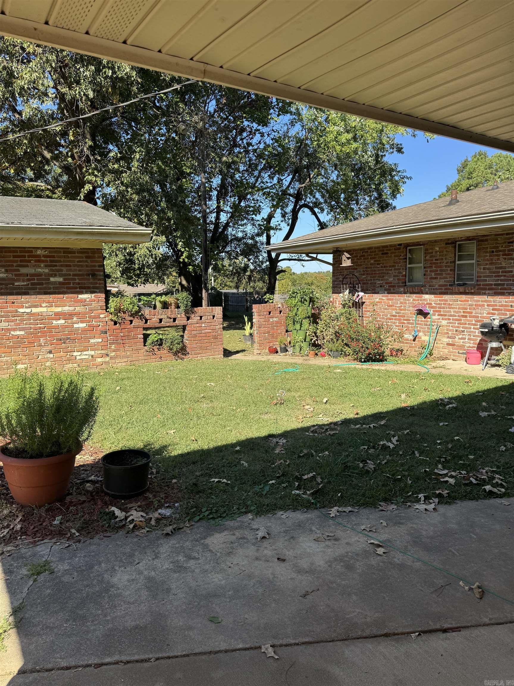 HOMESTEAD - Residential