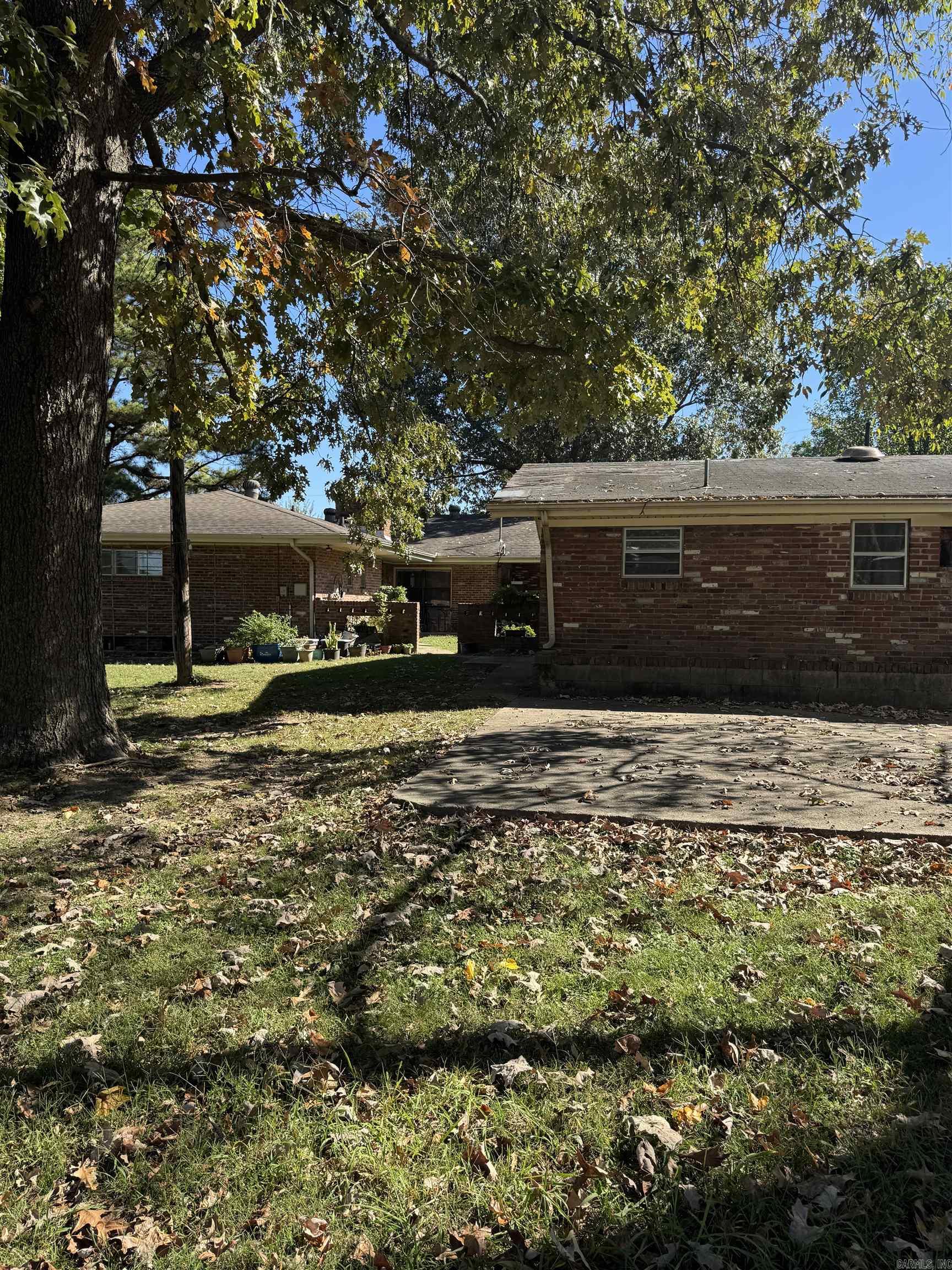 HOMESTEAD - Residential