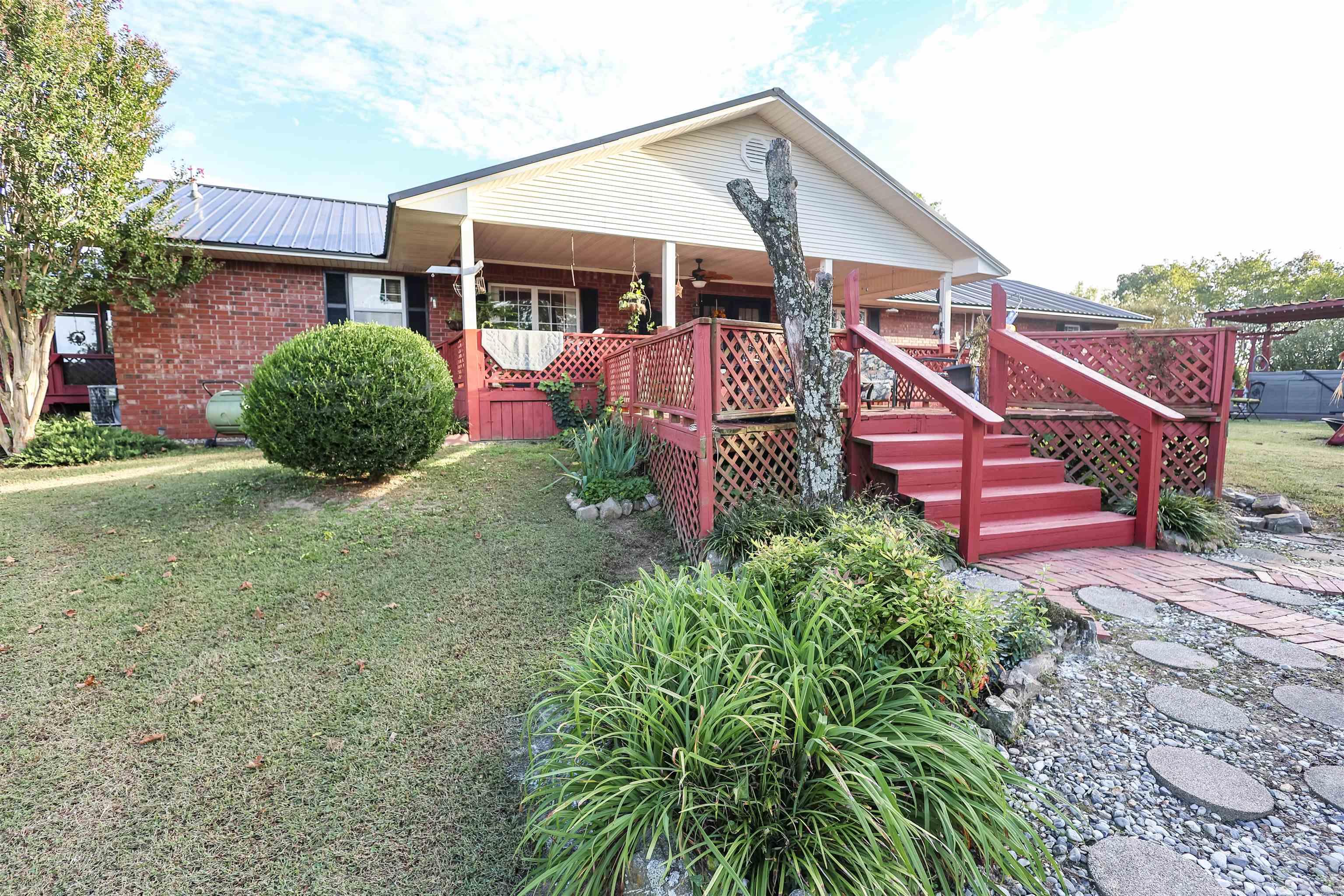 Metes & Bounds - Residential