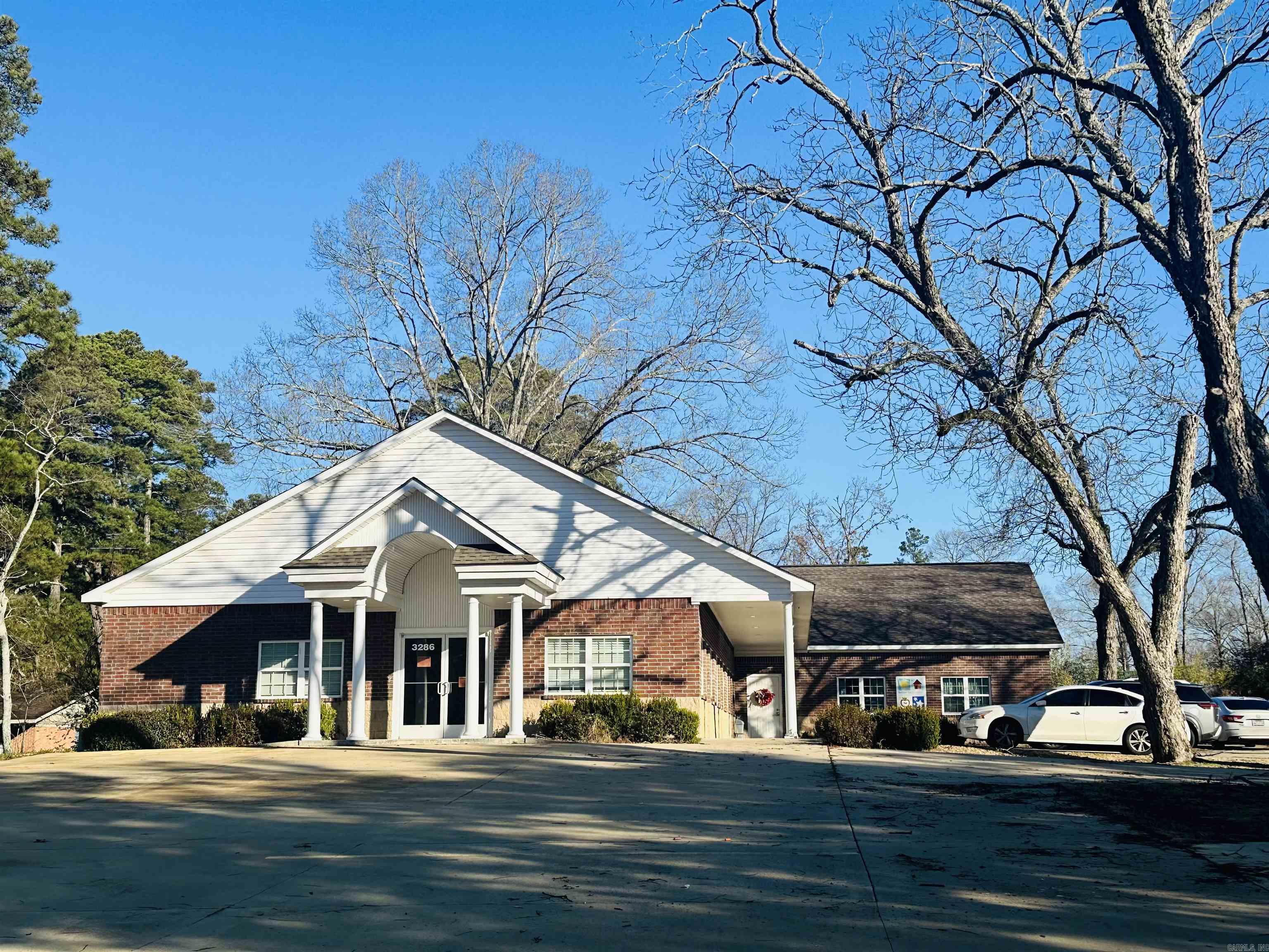 Commercial Property For Sale. Building C is currently leased for $1700/month. Owner pays Water & Sewer. This would make an excellent investment opportunity.