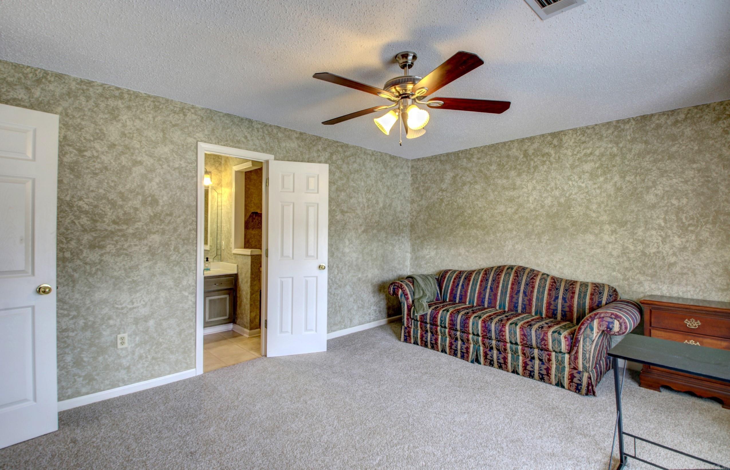 FIRST FAIRWAY ADDN - Residential