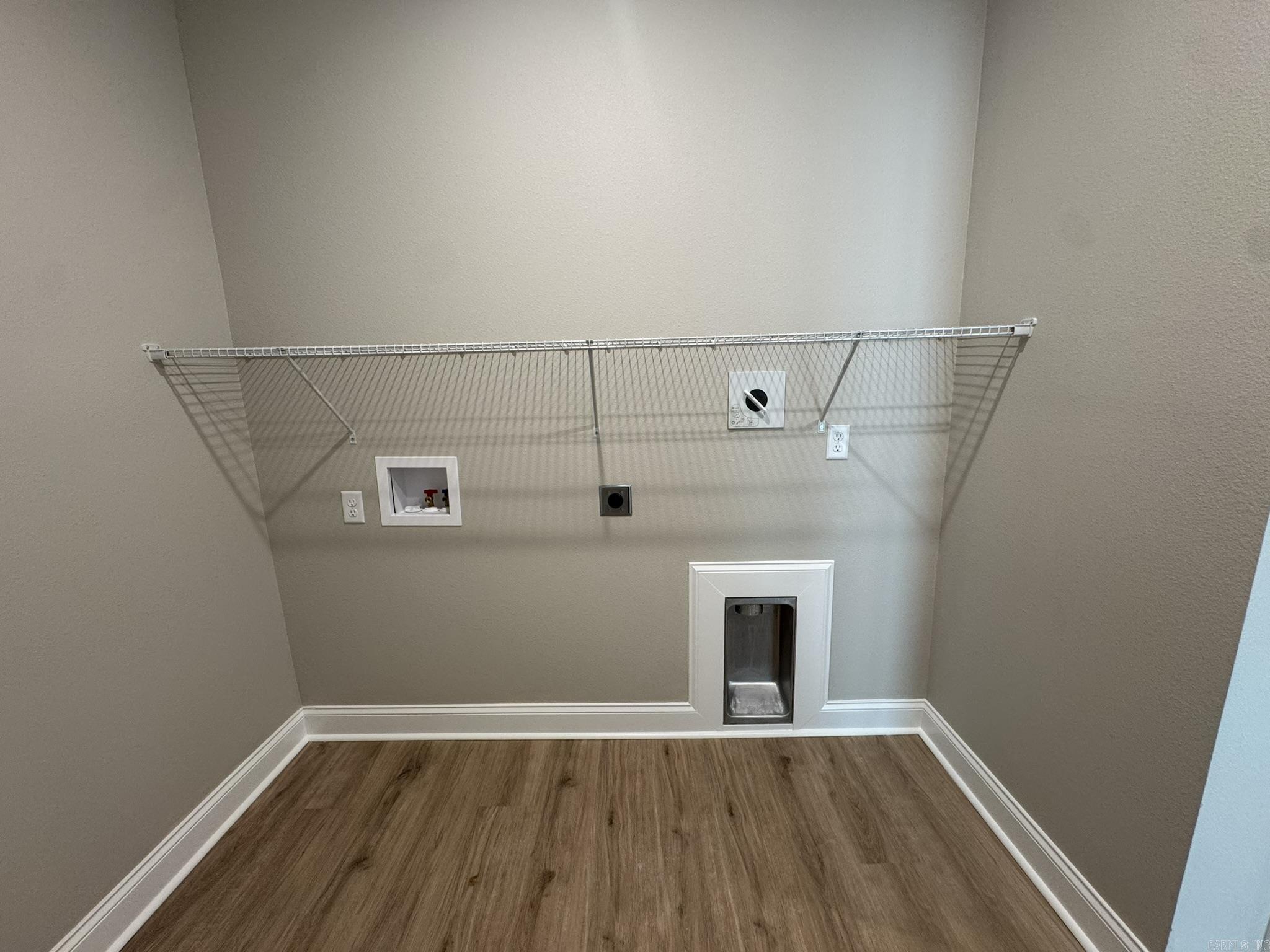 MIKE SULLY SUBDIVISION - Residential Lease