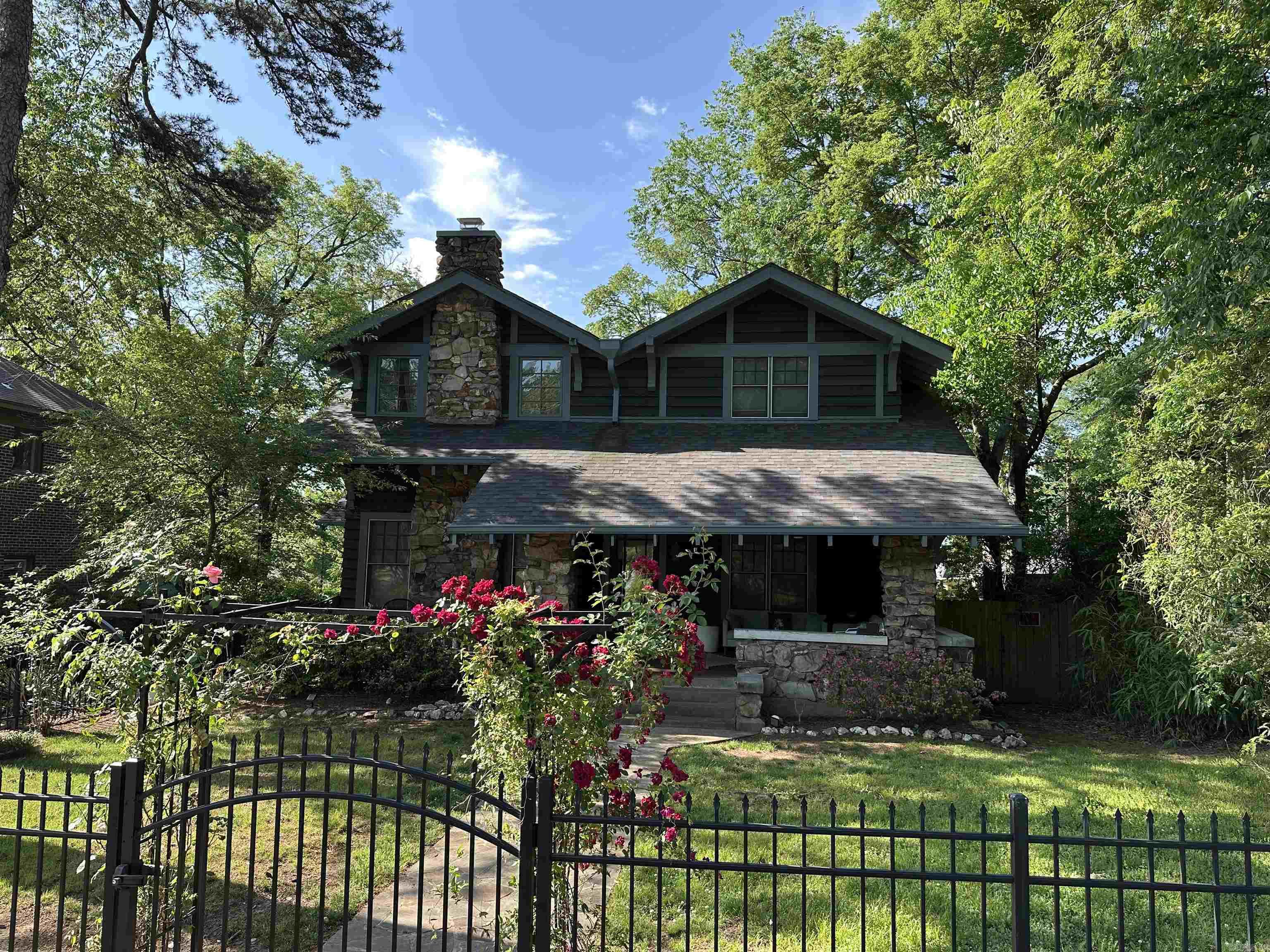The Robinson Beale House: Winner of the Richard C. Butler Award of Merit for Rehabilitation presented by the QQA in 2020. Fully restored in 2019/2020 after a fire had damaged a portion of the back of the home. Gutted to the studs and completely remodeled with all new electrical, plumbing, sheetrock, roof, fixtures, tile, cabinets, etc. Any historic elements that could be preserved were, including site built fireplace, most exterior siding, original hardwood floors restored etc. High end touches and custom details throughout, including a hidden bookshelf door, dumb waiter, built-in trundle bed, kegerator and cold brew coffee taps, wet bar, laundry chute and stock tank pool. Full apartment carriage house in the back 1 bed, 1 bath, with spacious living/dining and its own fully fenced yard.