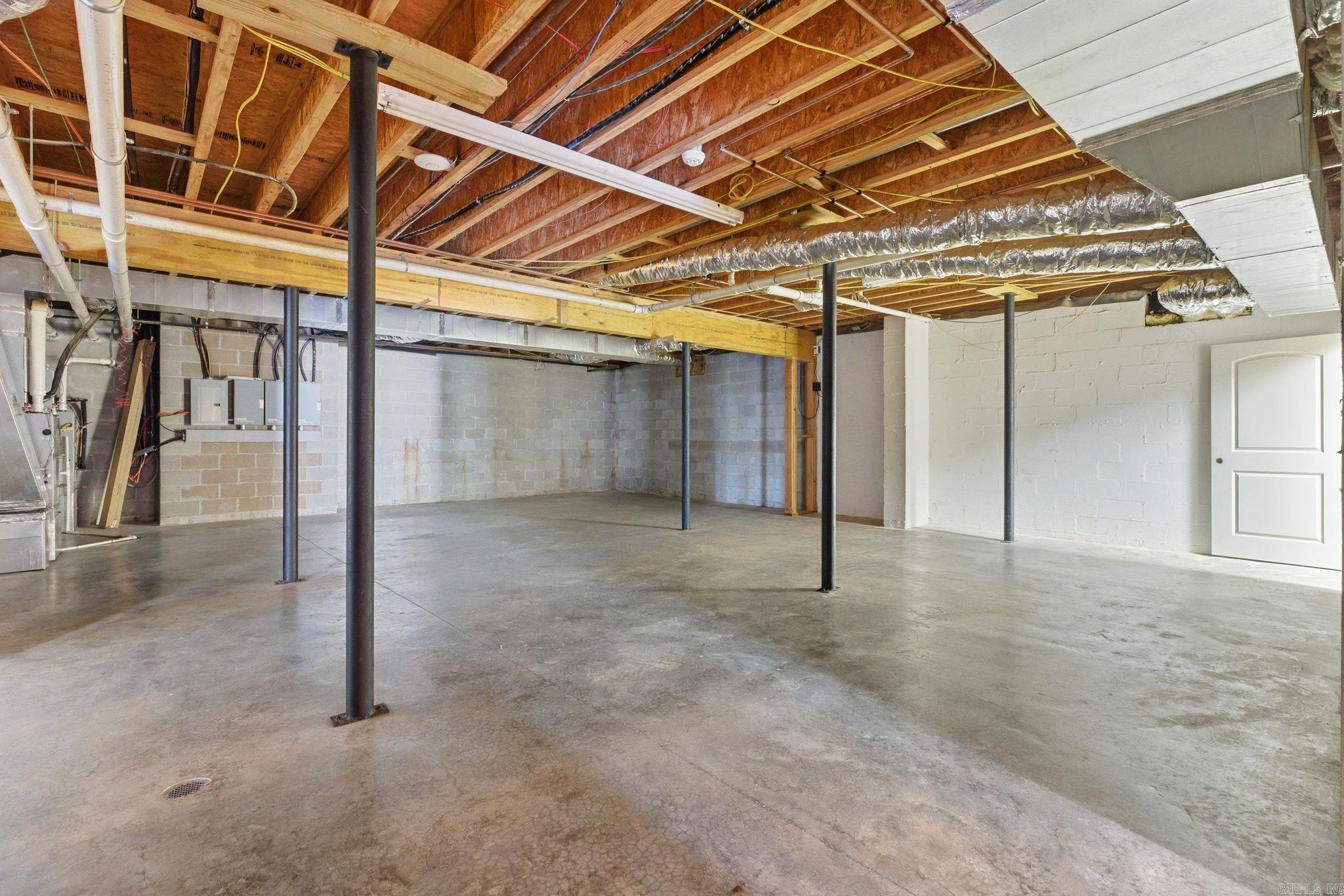 RIVERMIST POINTE ADDN - Residential