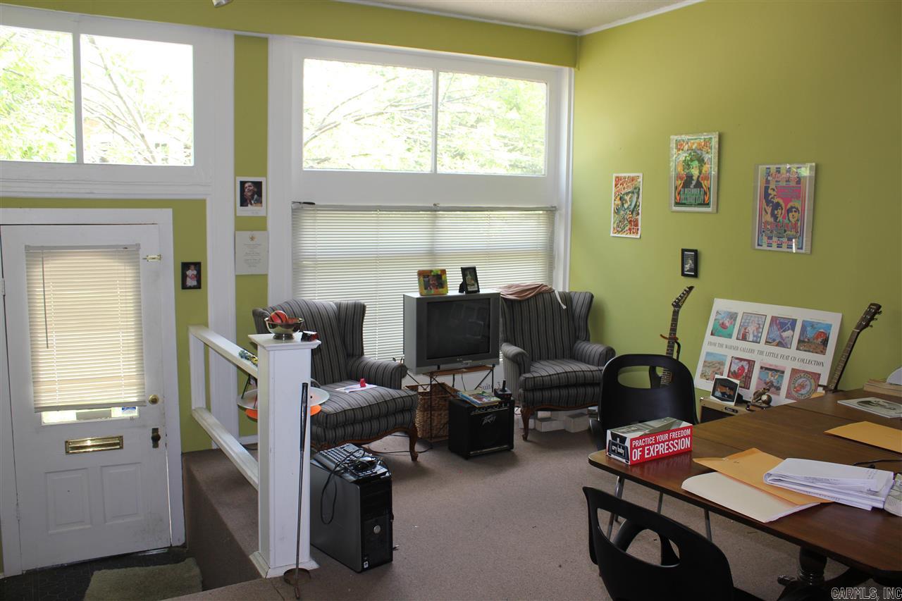 Hill Crest - Residential Lease