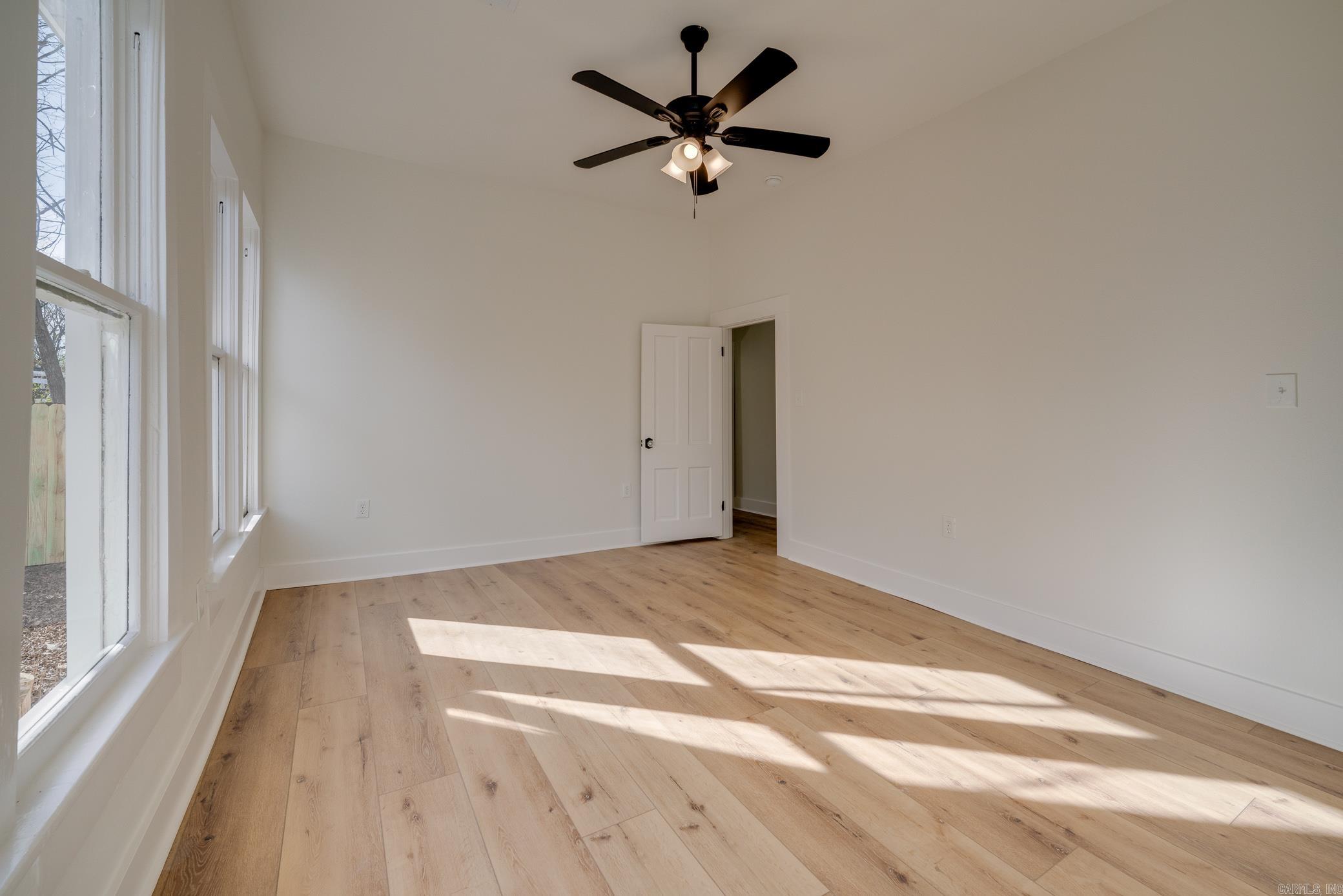 DAVIS & GARVIN - Residential