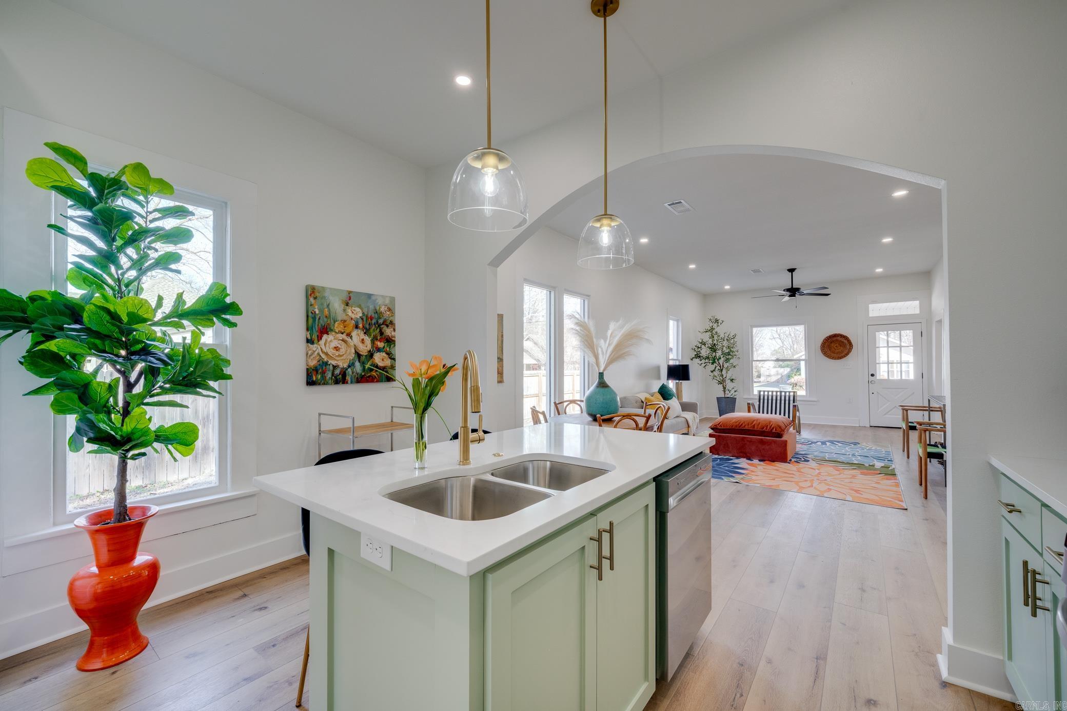 DAVIS & GARVIN - Residential