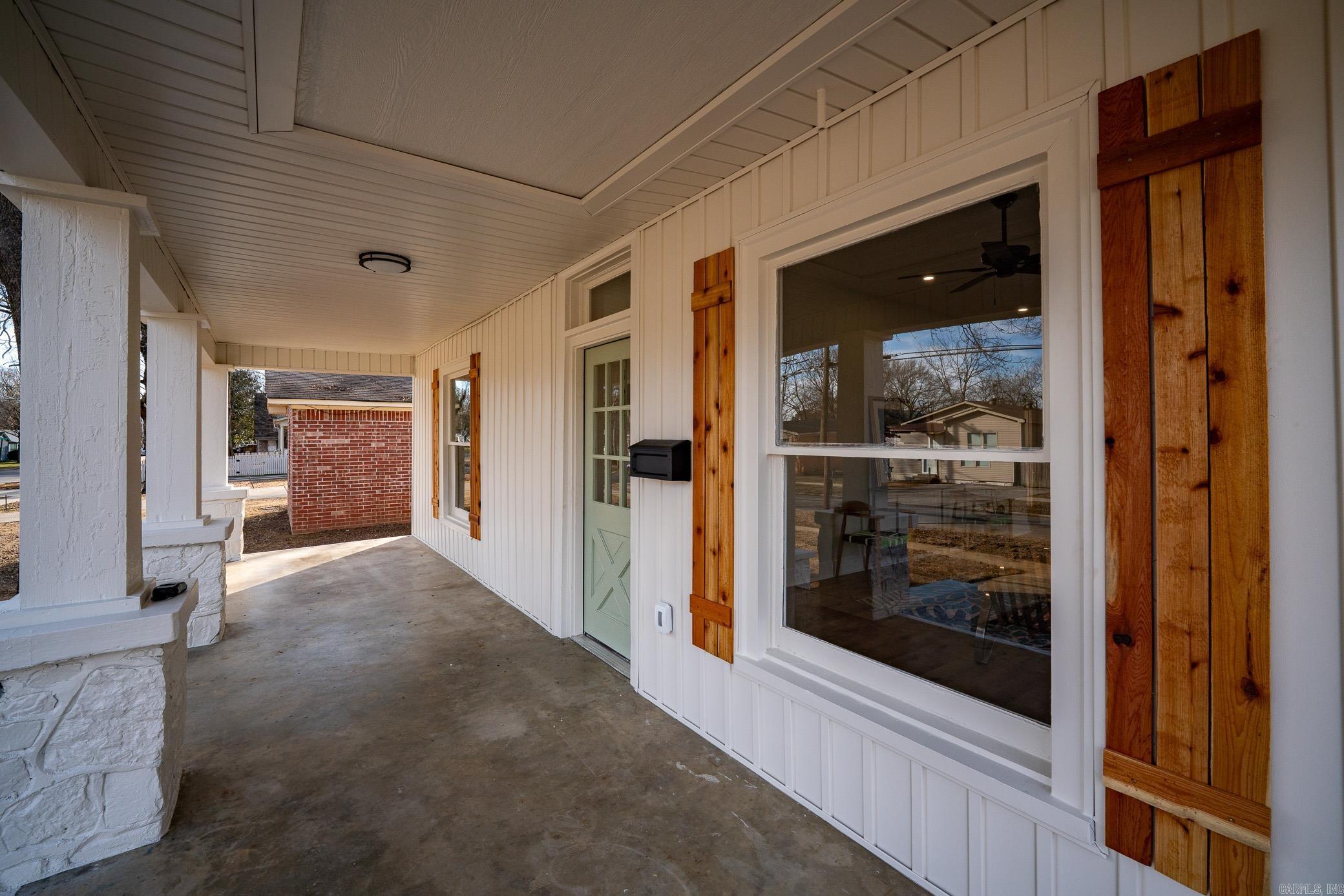 DAVIS & GARVIN - Residential