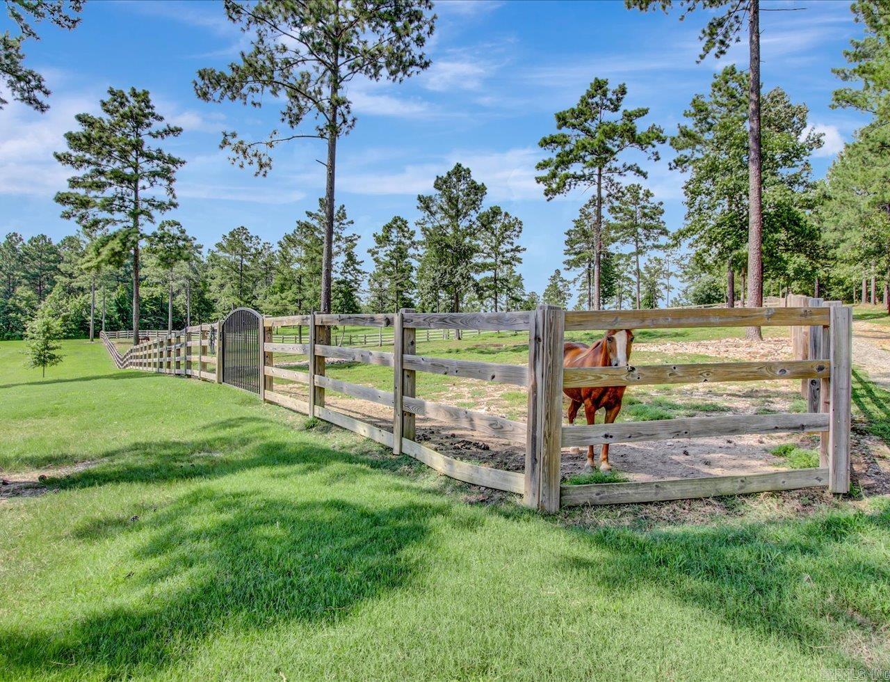 Glenns Crossing - Commercial Sale