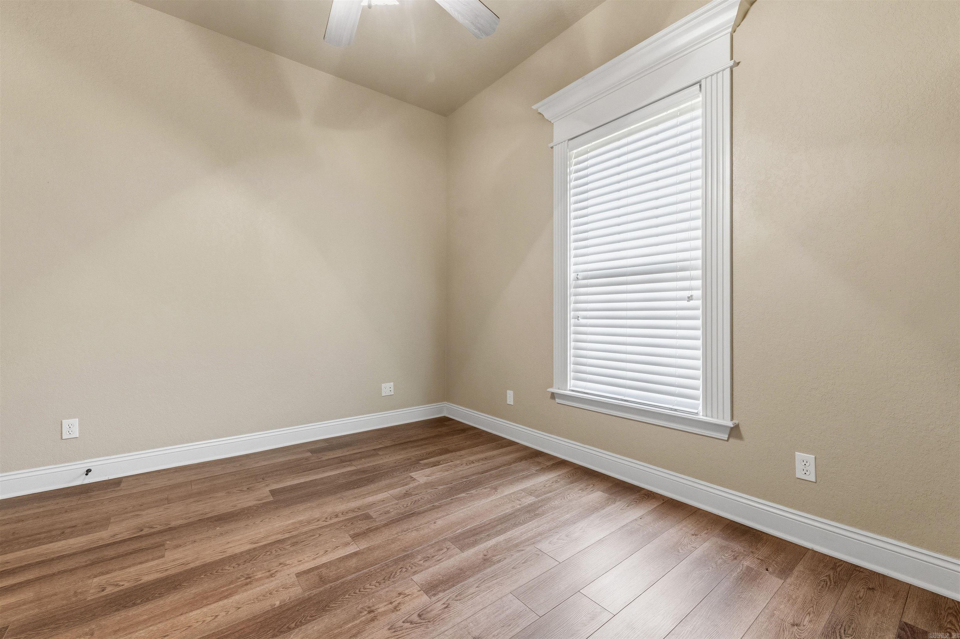 WOODMEADE - Residential