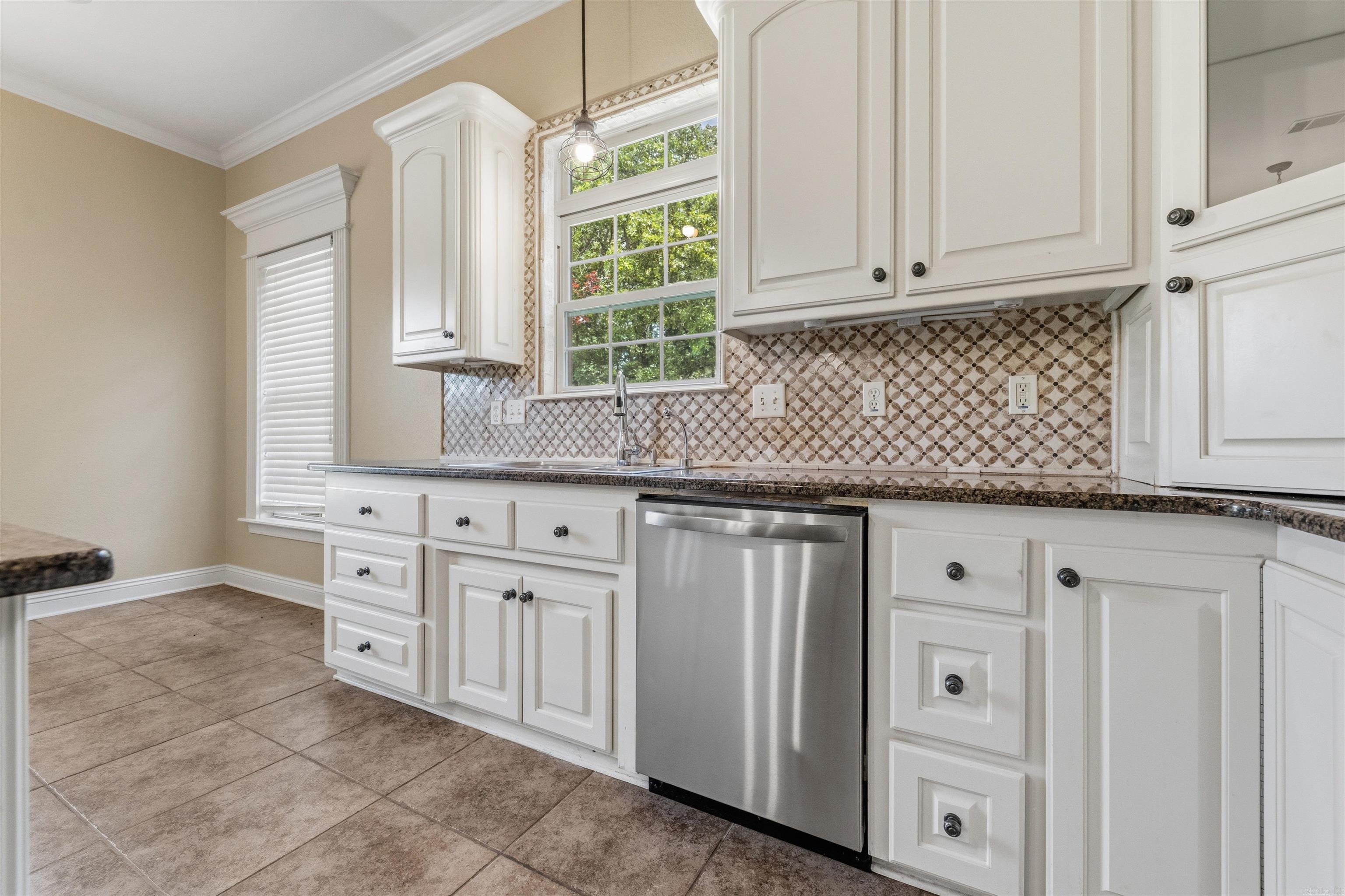 WOODMEADE - Residential