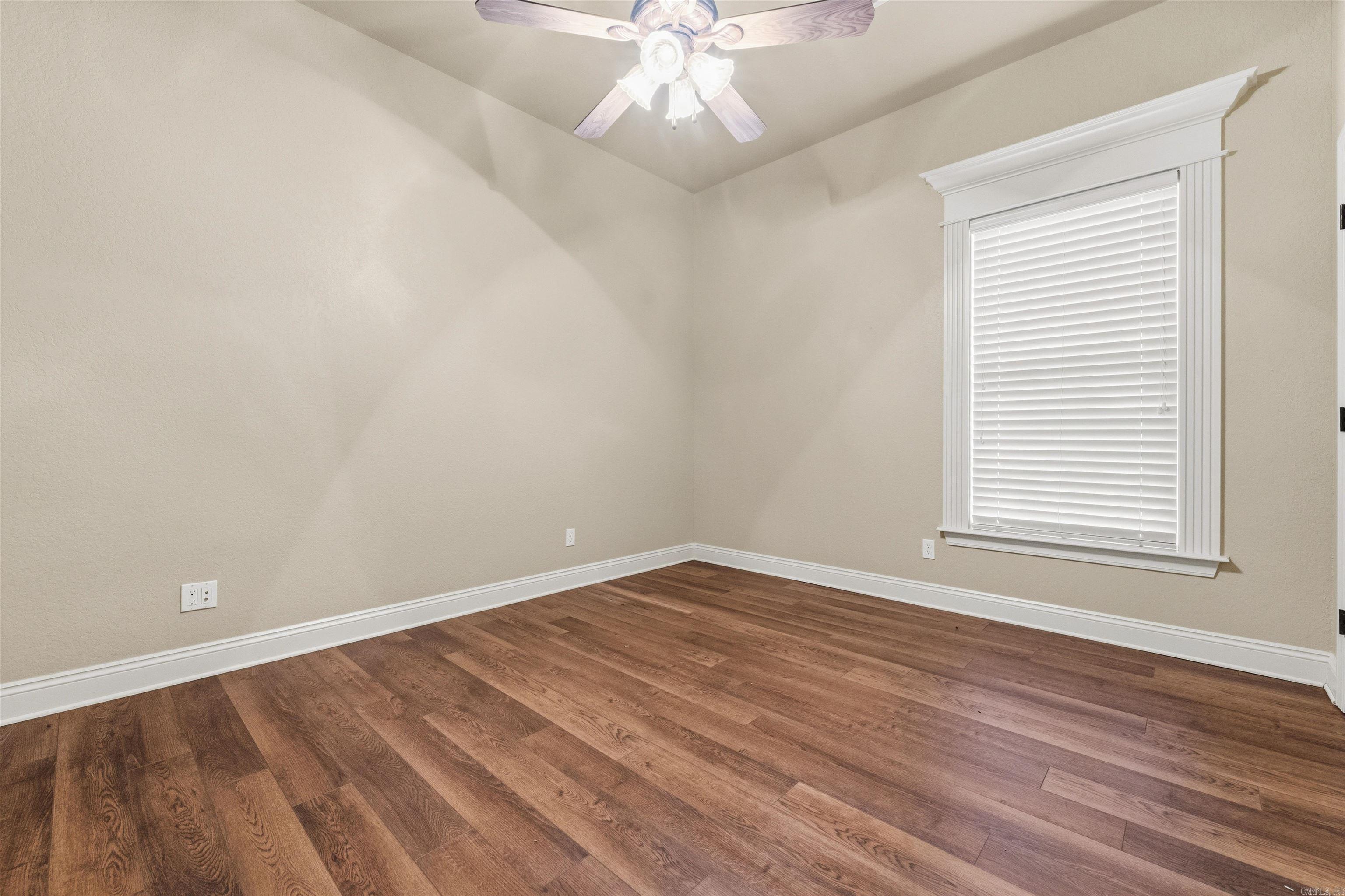 WOODMEADE - Residential
