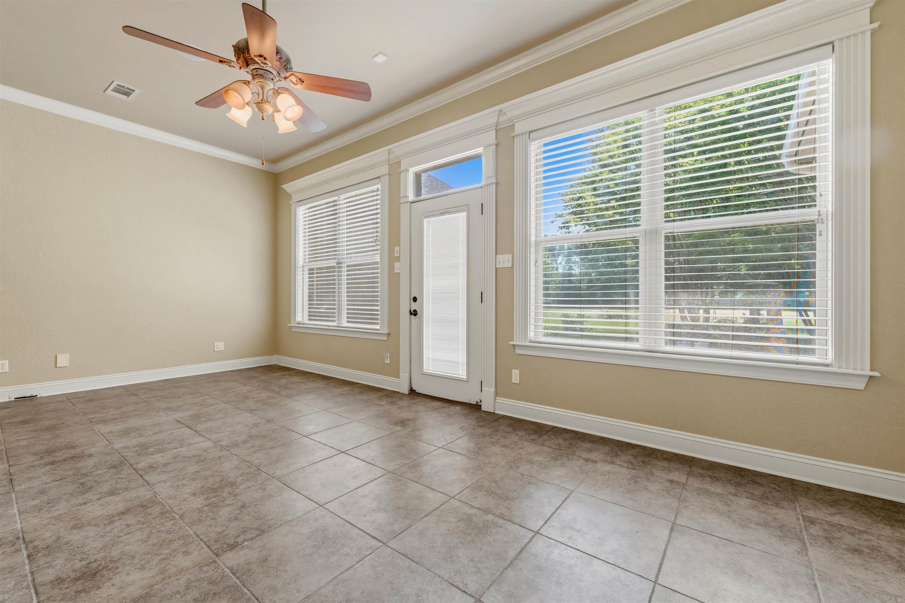 WOODMEADE - Residential