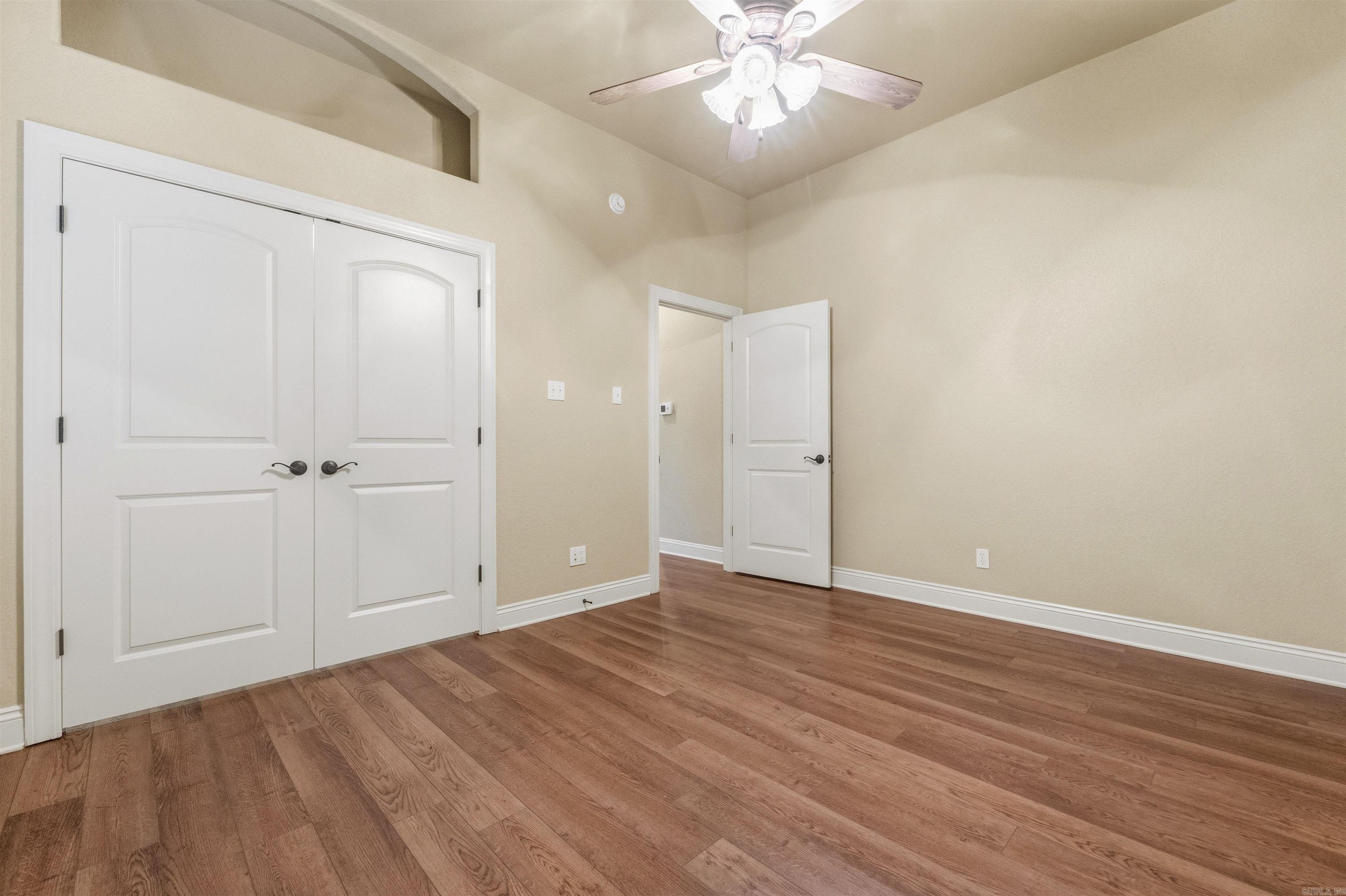 WOODMEADE - Residential