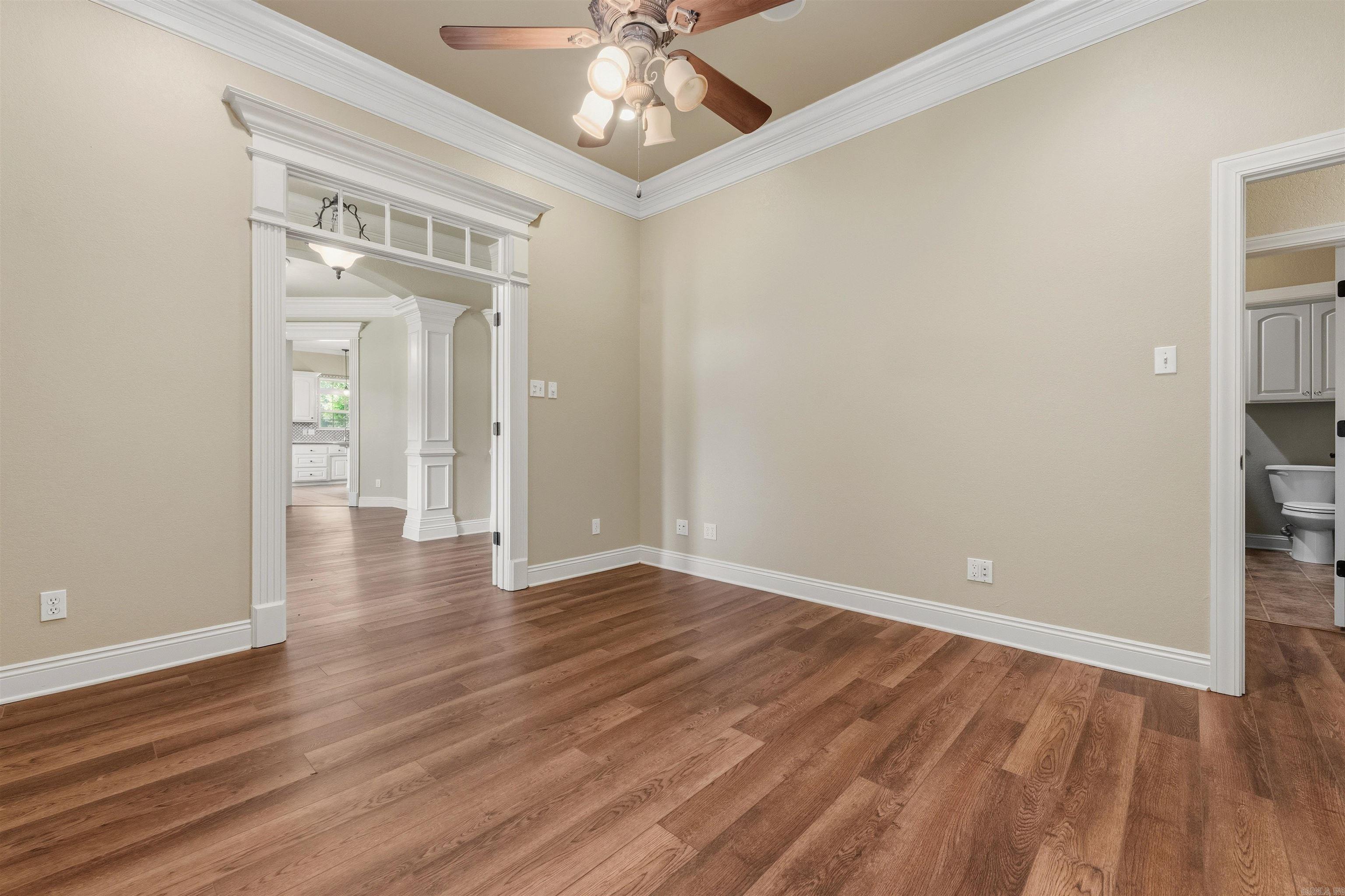 WOODMEADE - Residential