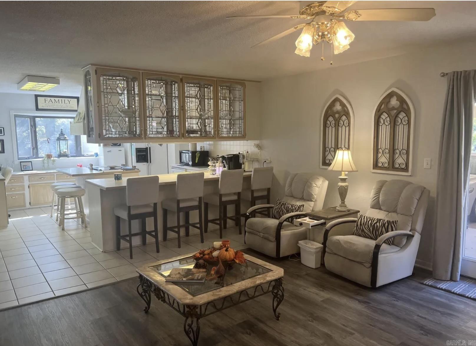 M&B PIGGOTT 2-20-8 - Residential