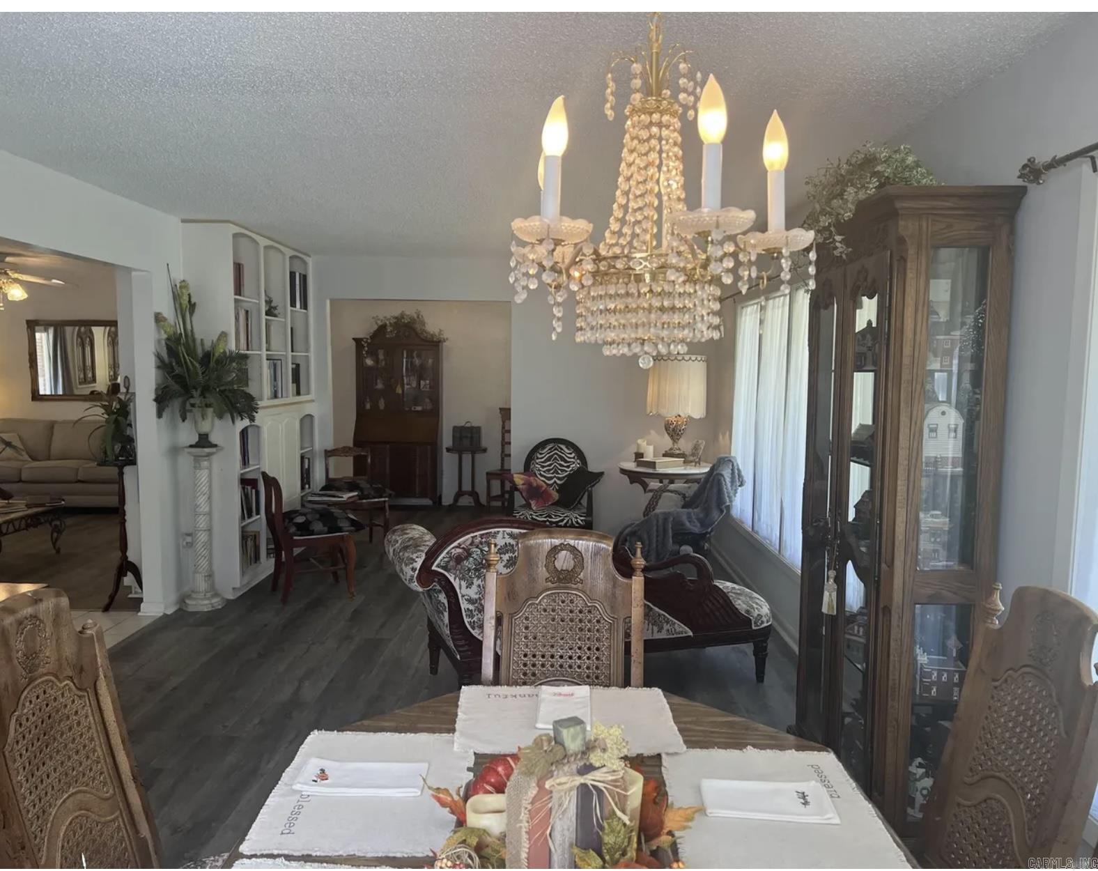 M&B PIGGOTT 2-20-8 - Residential