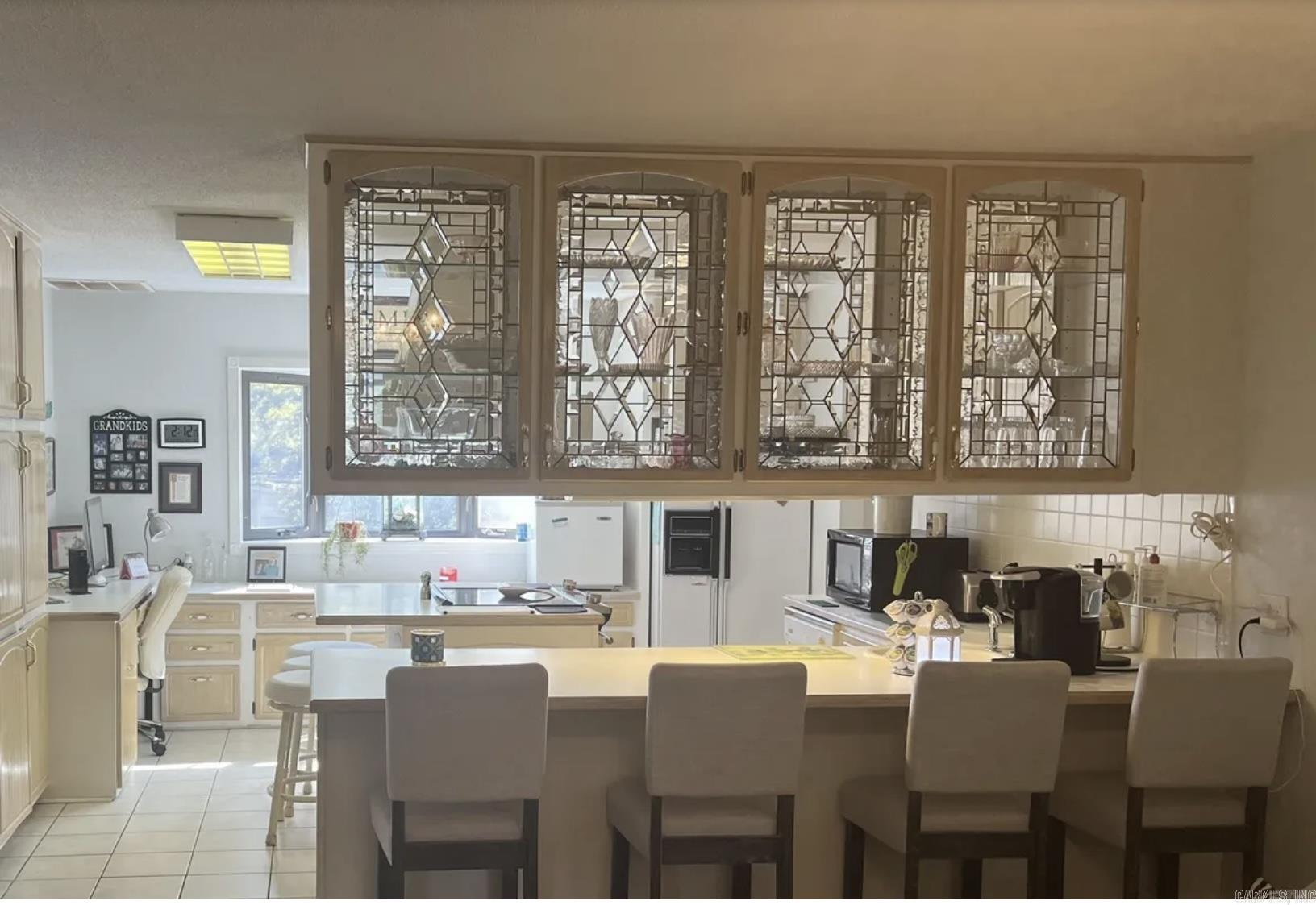 M&B PIGGOTT 2-20-8 - Residential