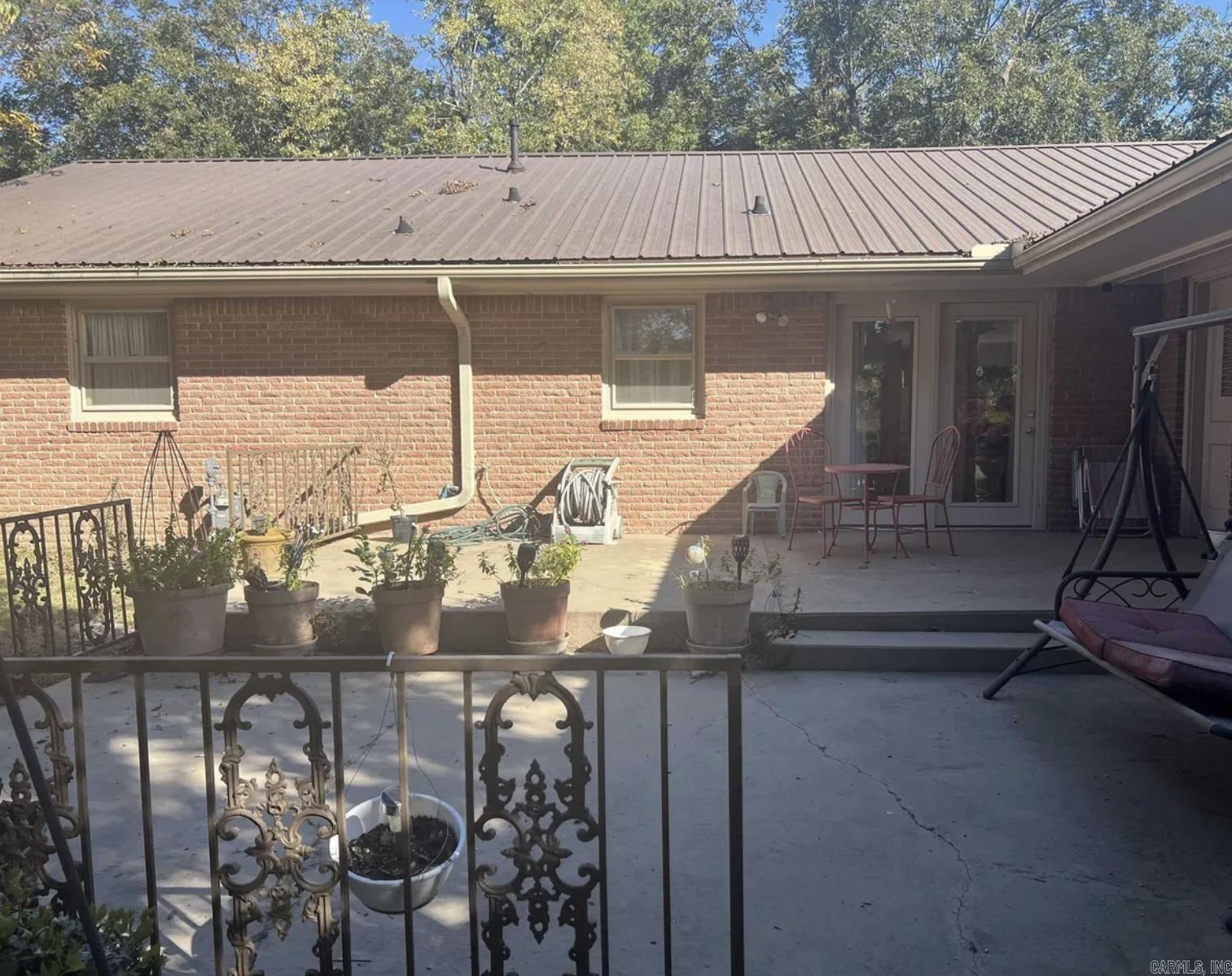 M&B PIGGOTT 2-20-8 - Residential